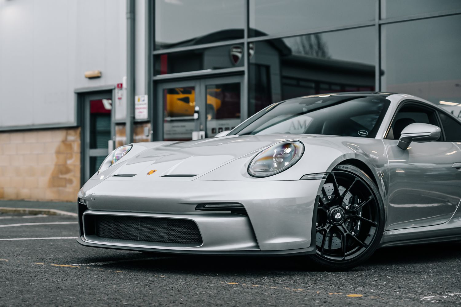 Porsche 911 992 GT3 Touring
