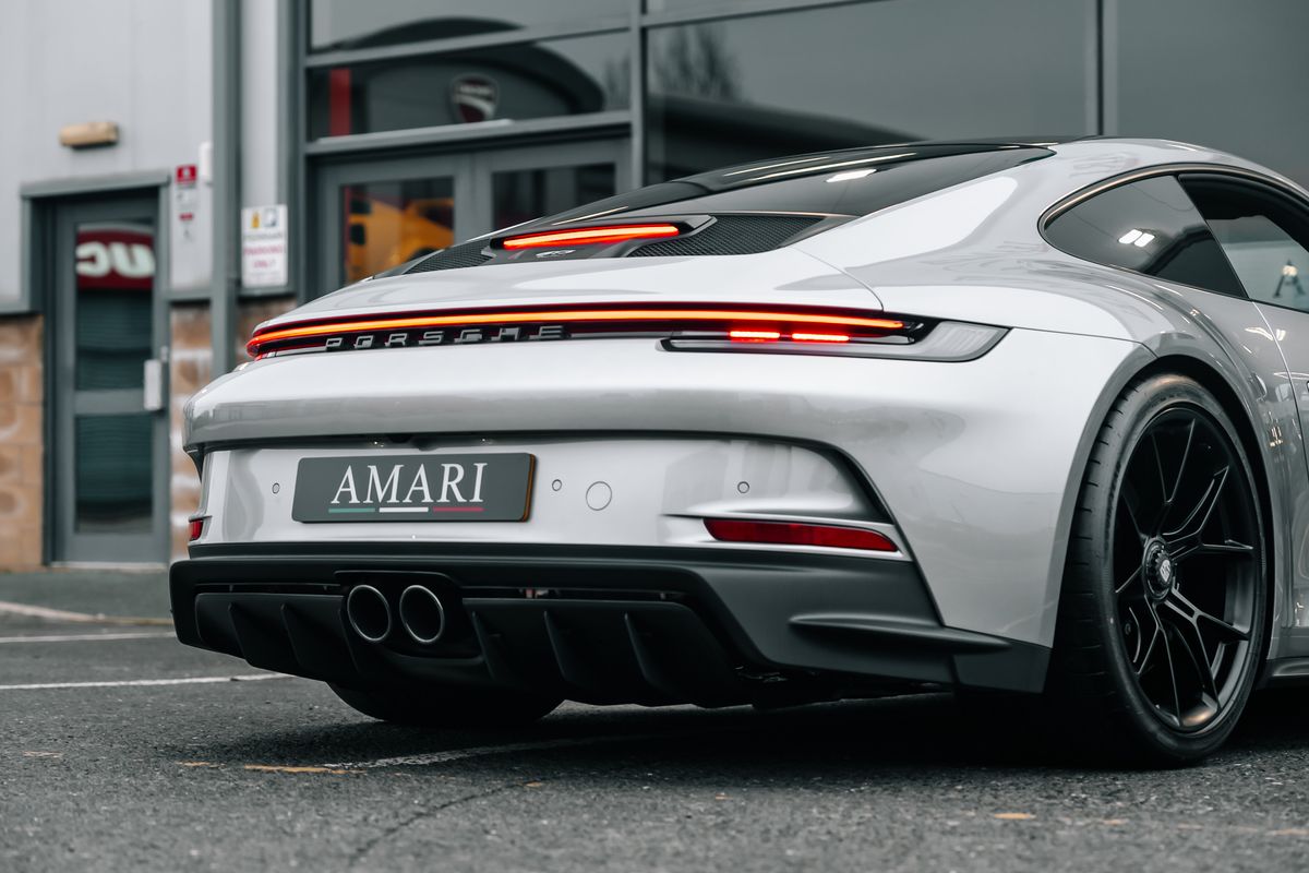 Porsche 911 992 GT3 Touring