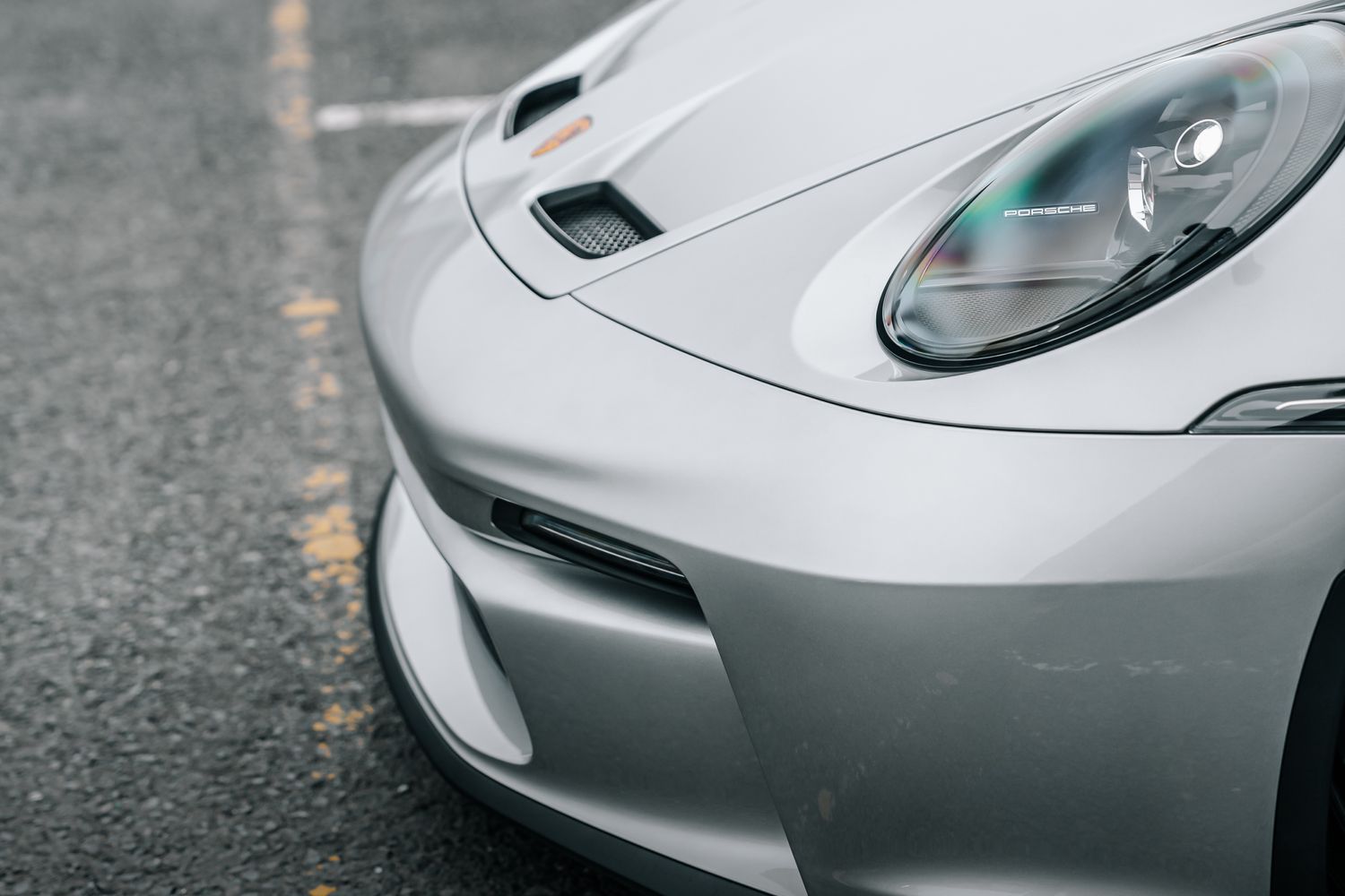 Porsche 911 992 GT3 Touring
