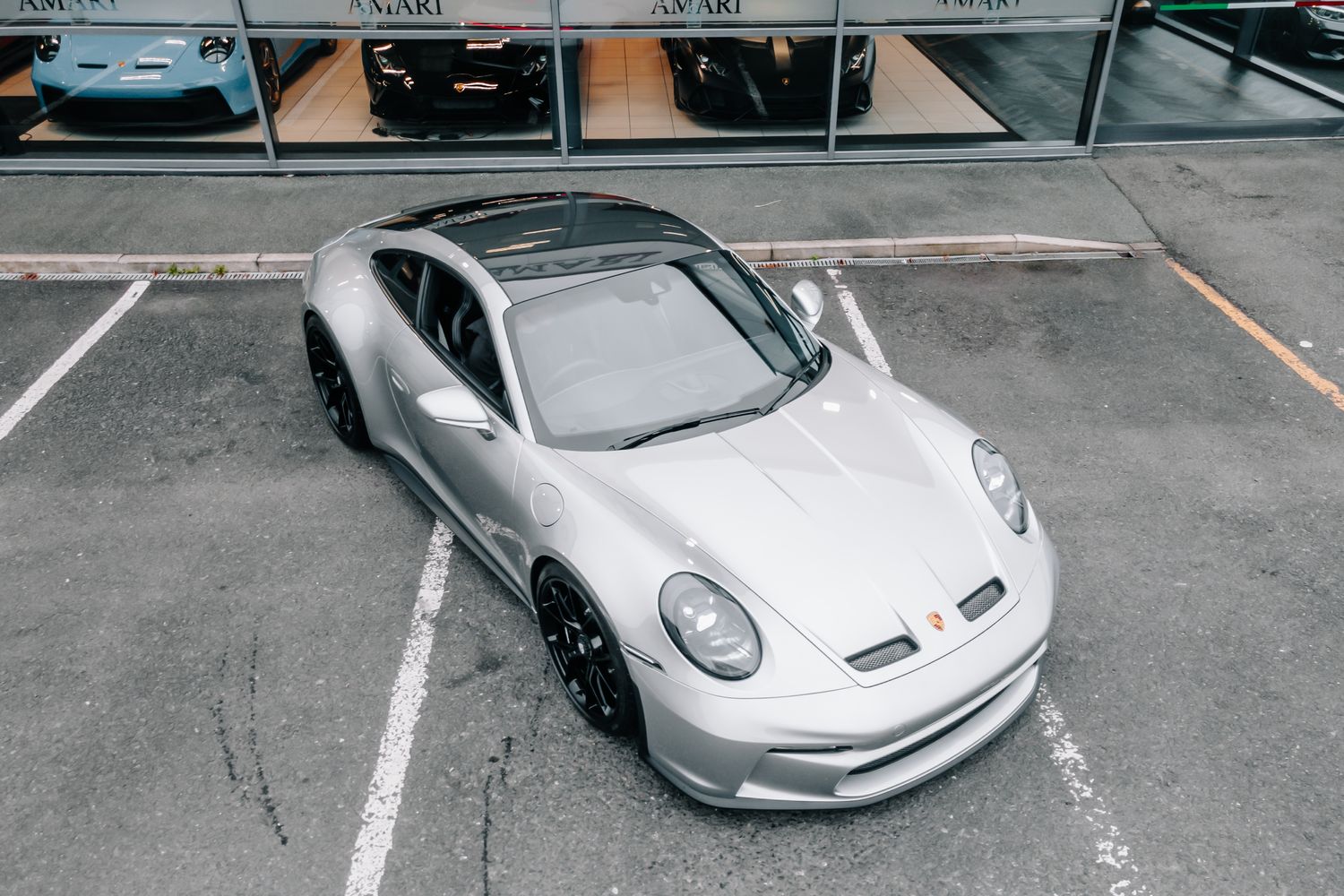 Porsche 911 992 GT3 Touring