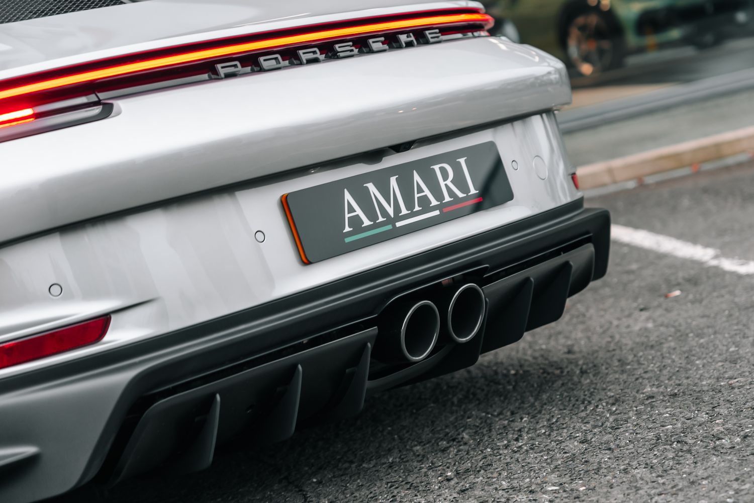 Porsche 911 992 GT3 Touring