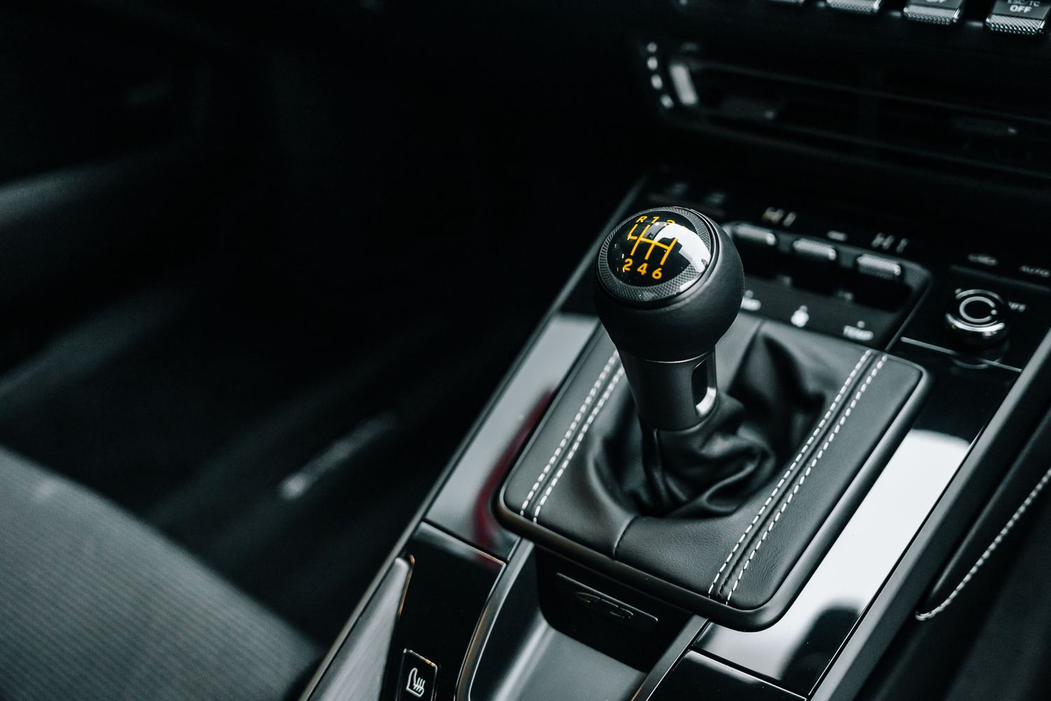 Porsche 911 992 GT3 Touring