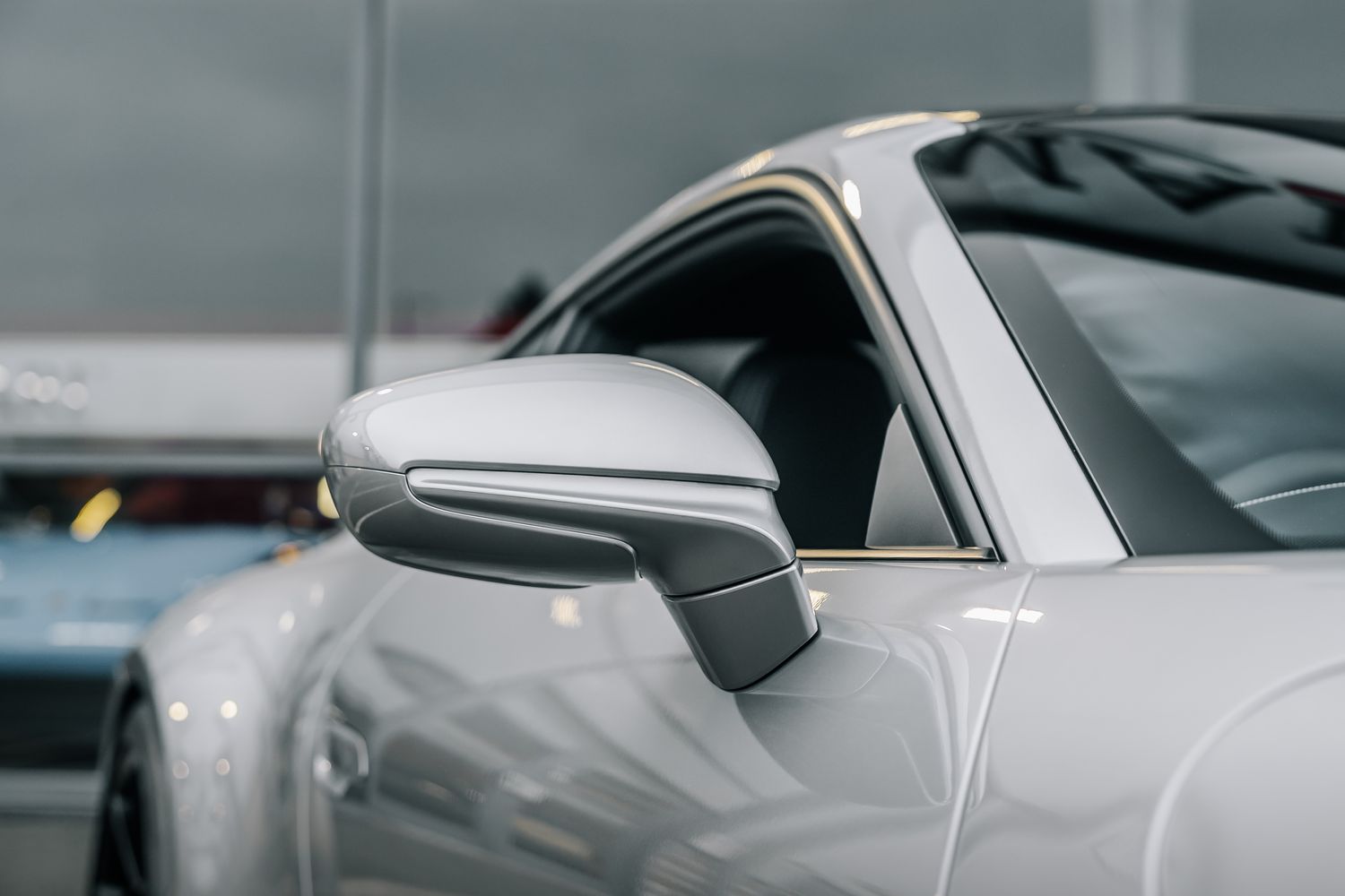Porsche 911 992 GT3 Touring