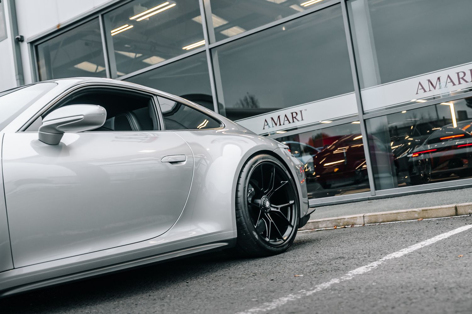 Porsche 911 992 GT3 Touring