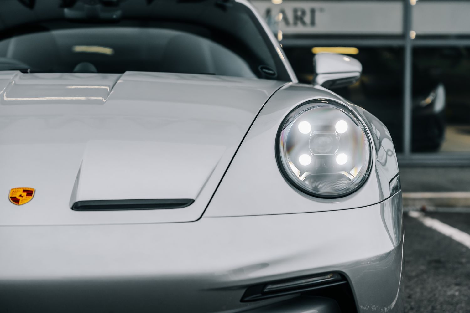 Porsche 911 992 GT3 Touring