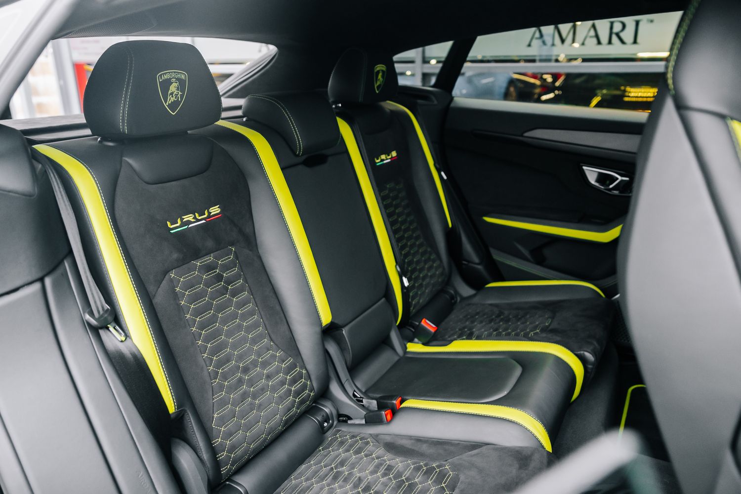 Lamborghini Urus Graphite Capsule