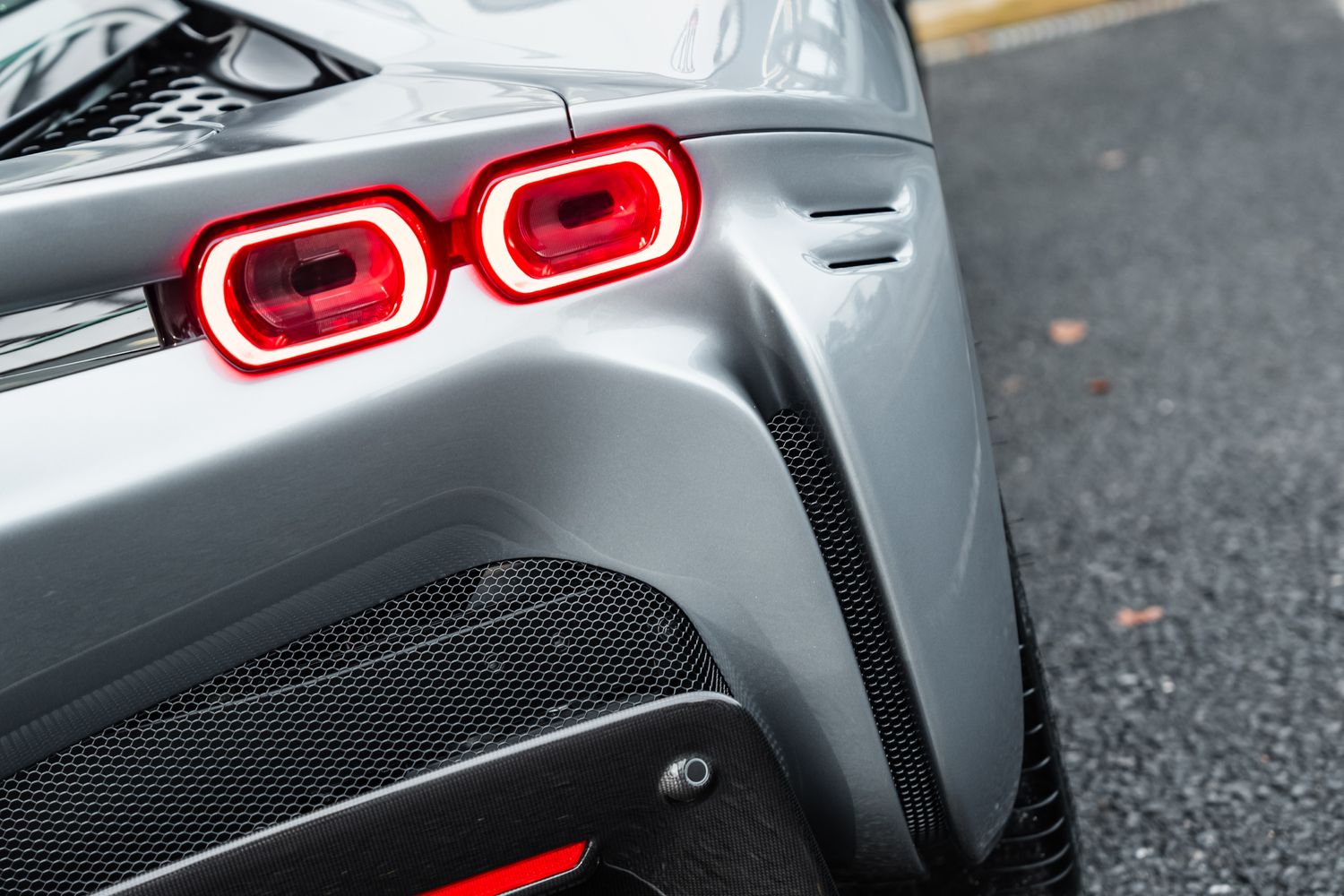 Ferrari SF90 Spider
