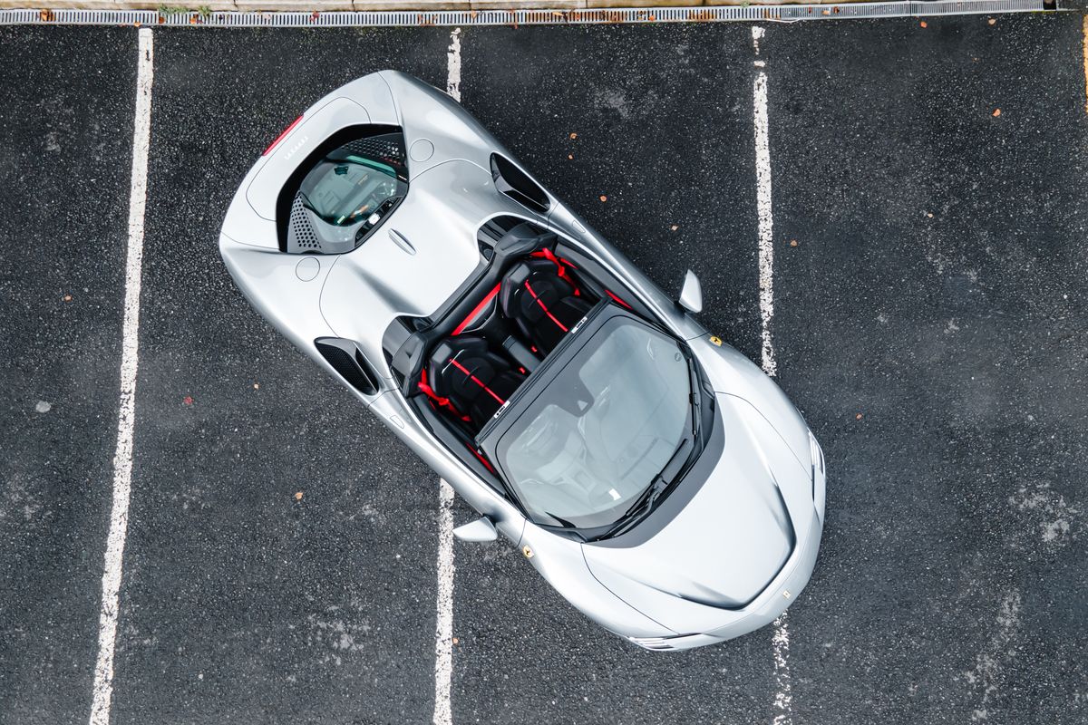 Ferrari SF90 Spider