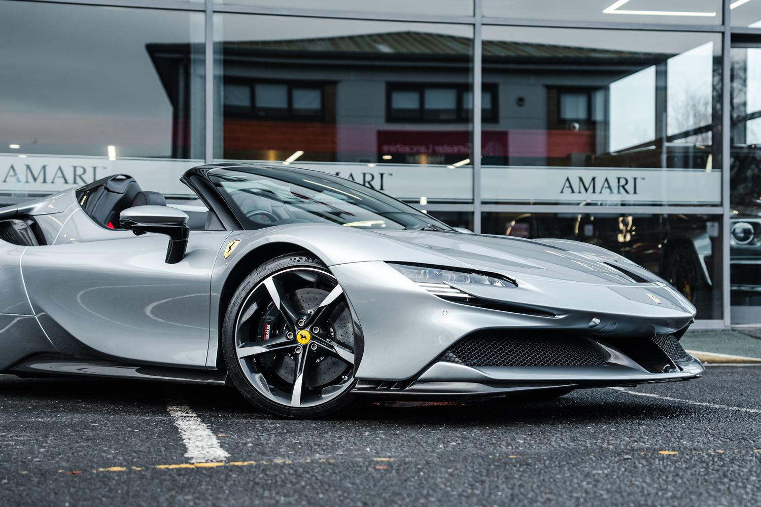 Ferrari SF90 Spider