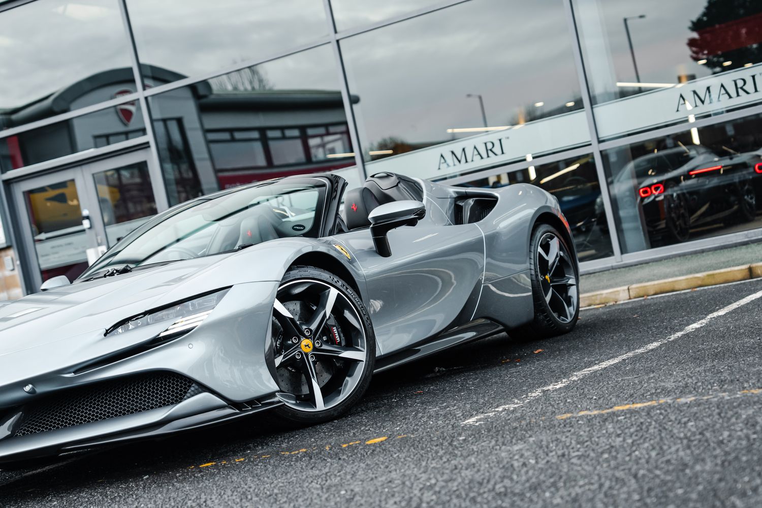 Ferrari SF90 Spider