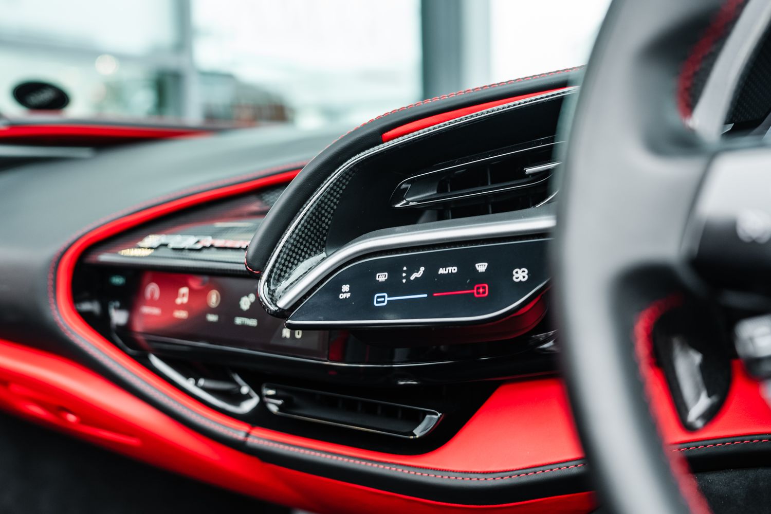 Ferrari SF90 Spider