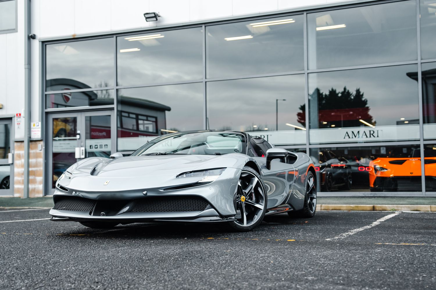 Ferrari SF90 Spider