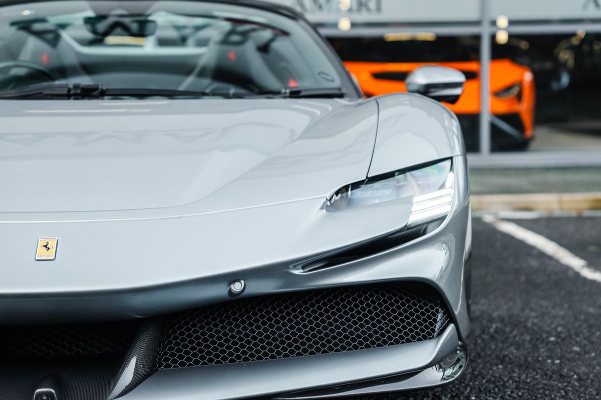 Ferrari SF90 Spider