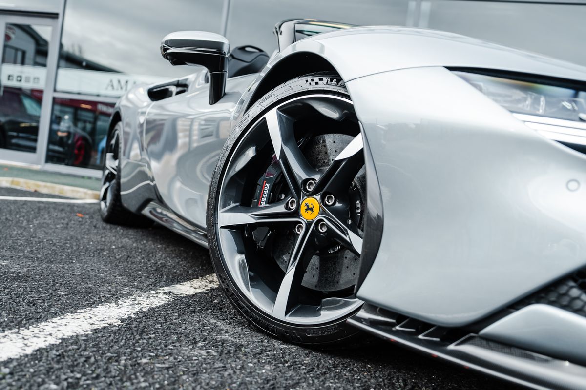 Ferrari SF90 Spider