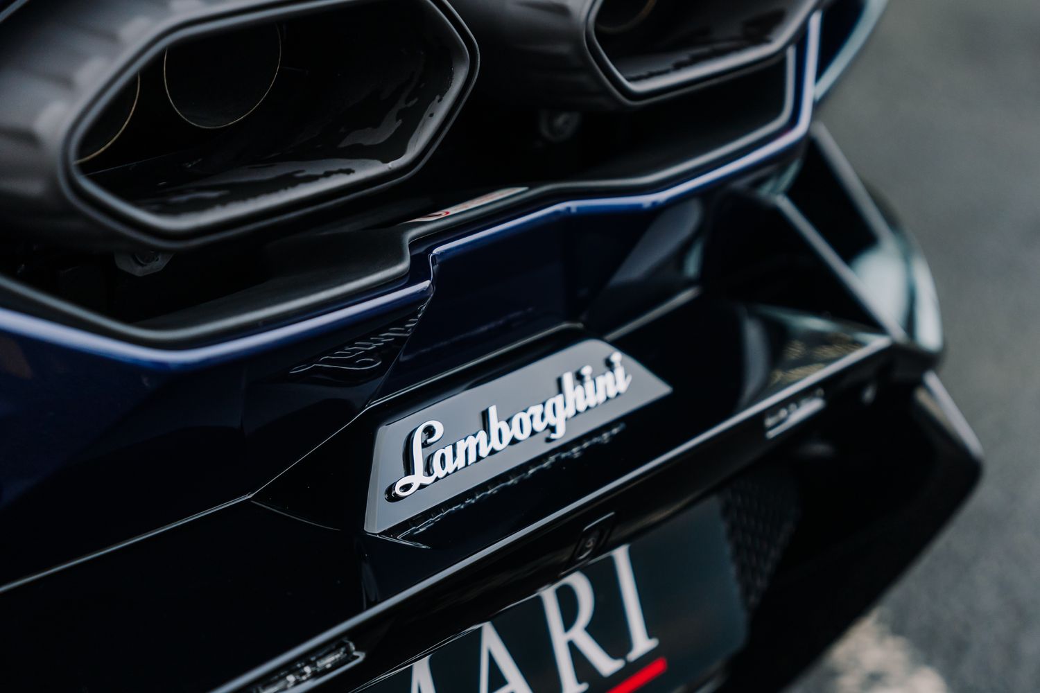 Lamborghini Revuelto