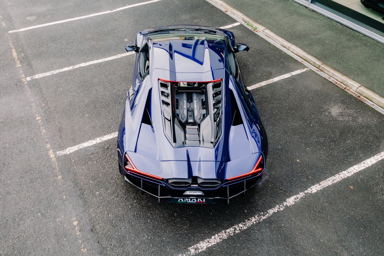 Lamborghini Revuelto
