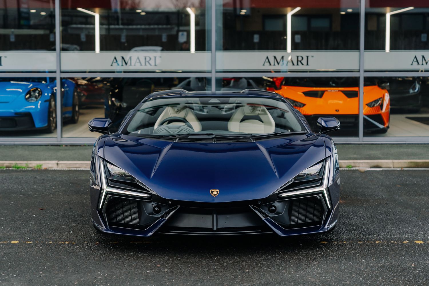 Lamborghini Revuelto