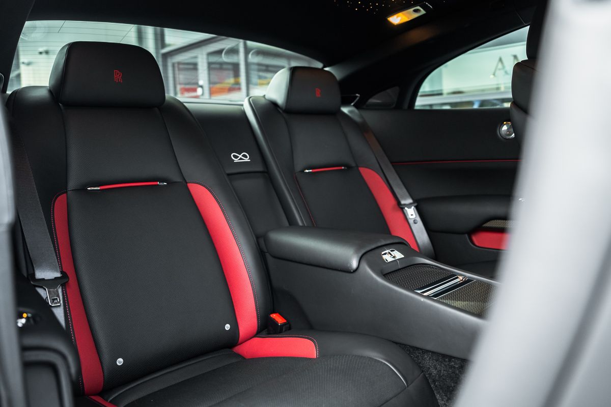 Rolls Royce Wraith Black Badge