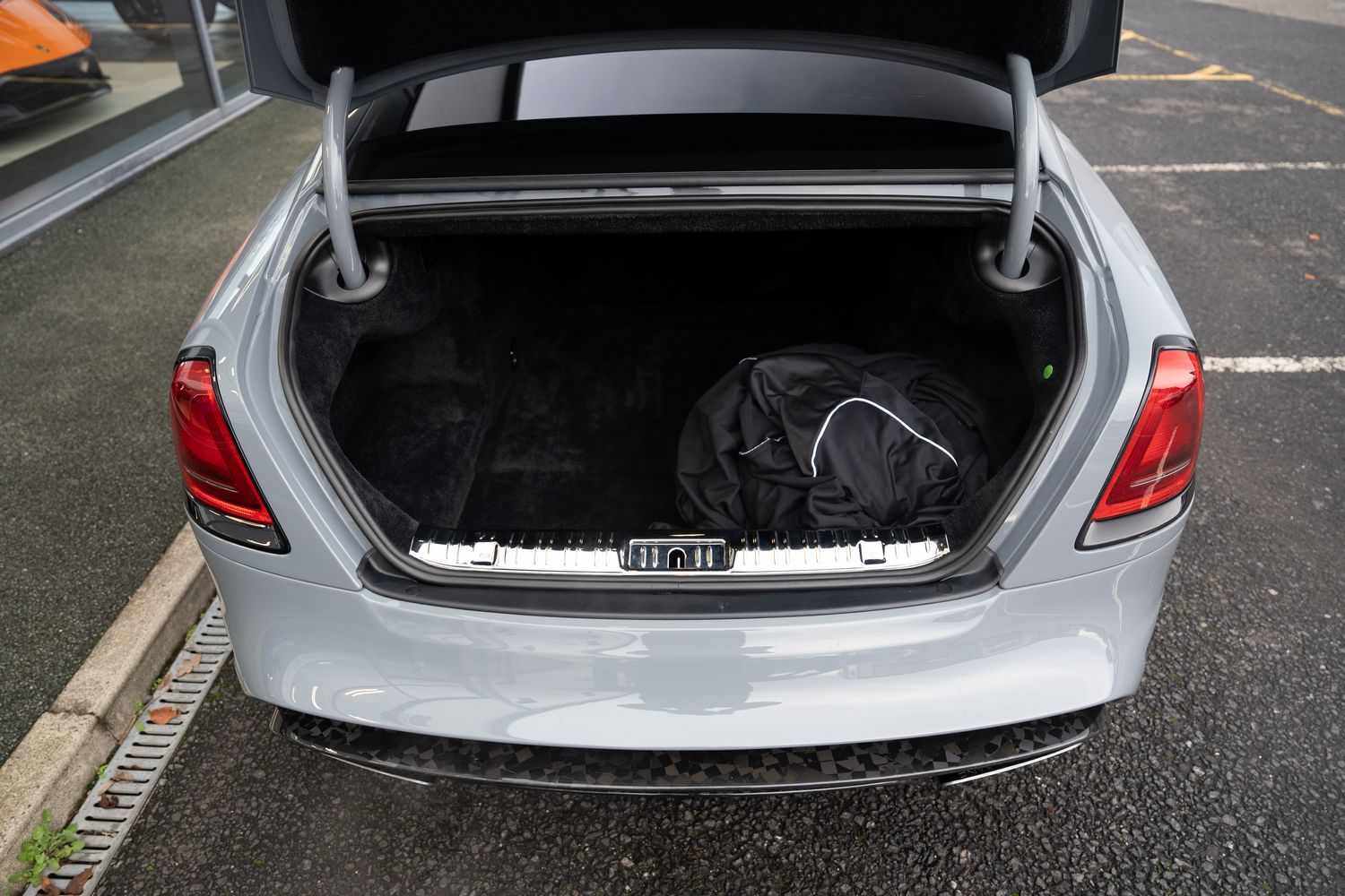 Rolls Royce Wraith Black Badge