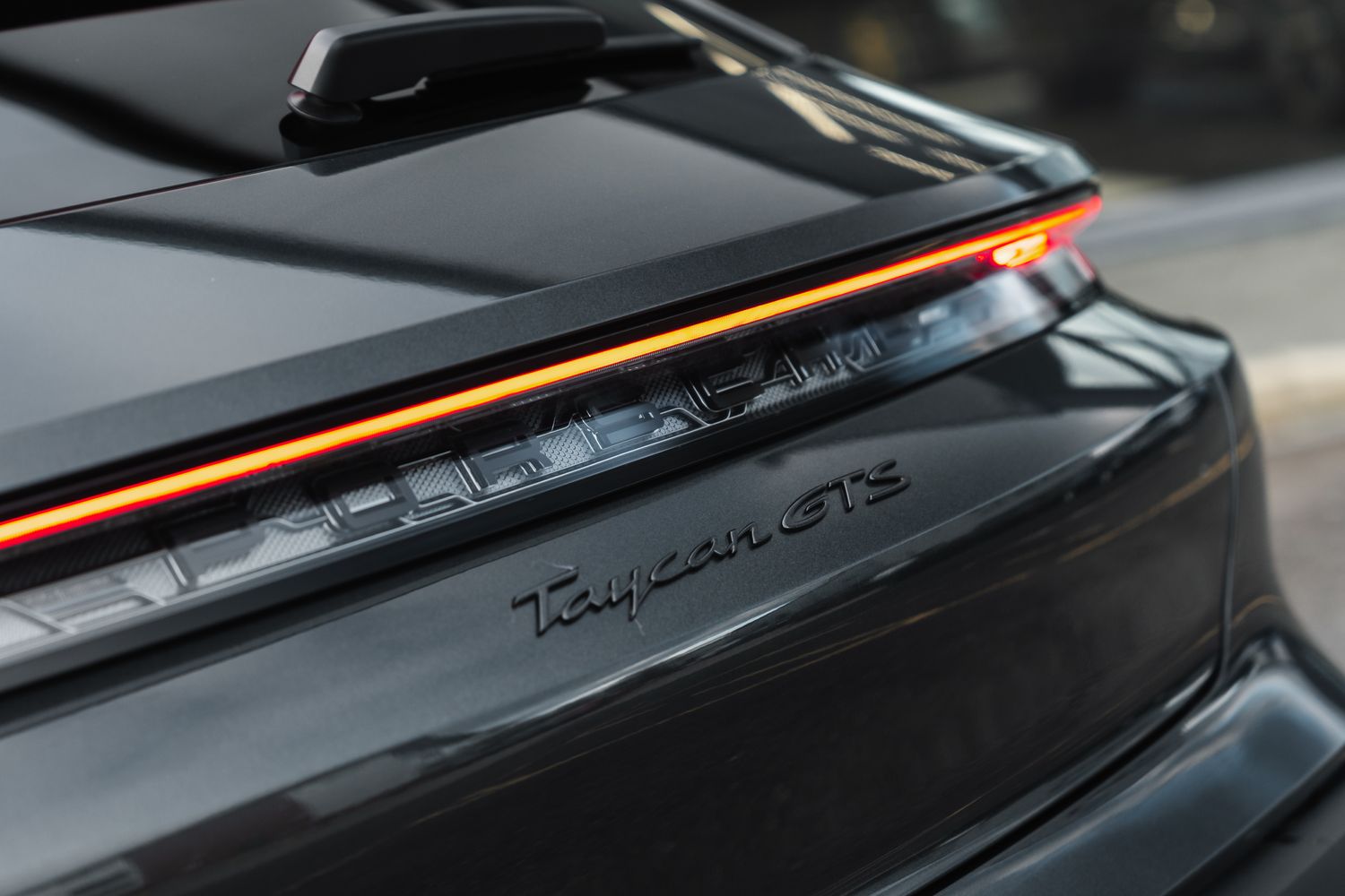 Porsche Taycan GTS Sport Turismo