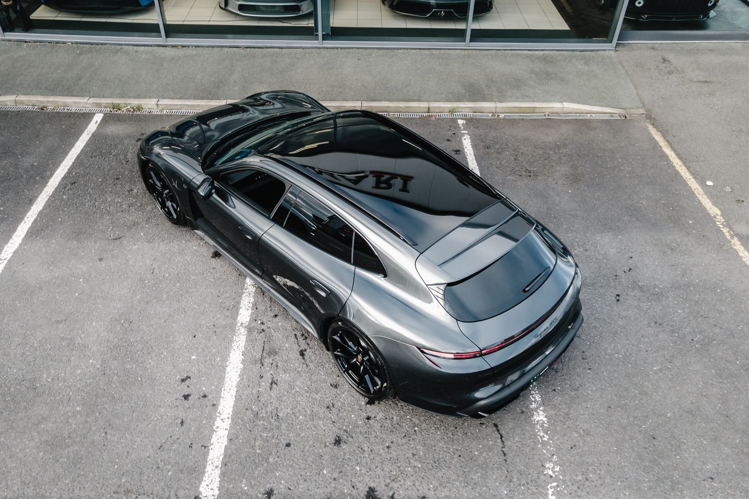 Porsche Taycan GTS Sport Turismo