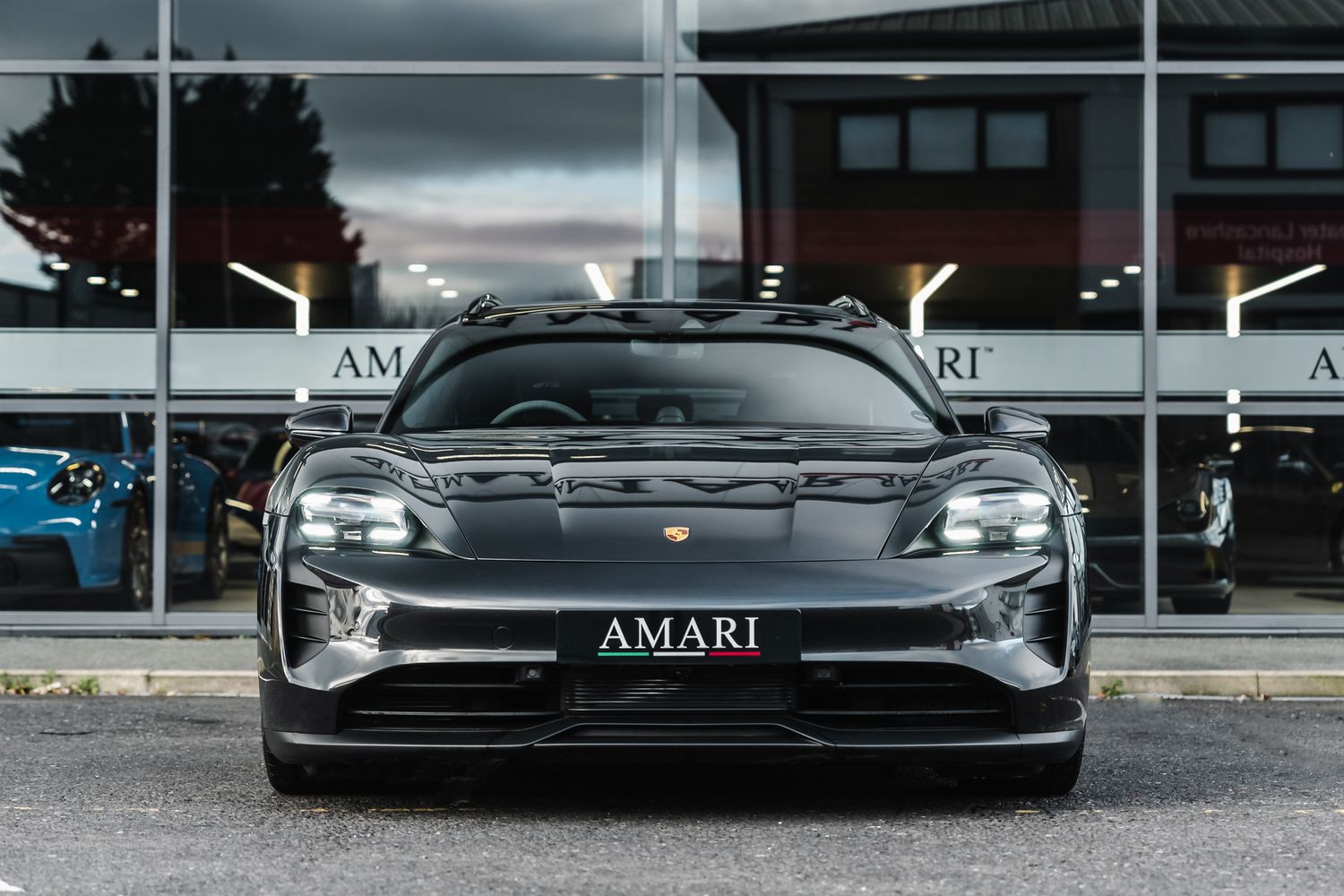 Porsche Taycan GTS Sport Turismo