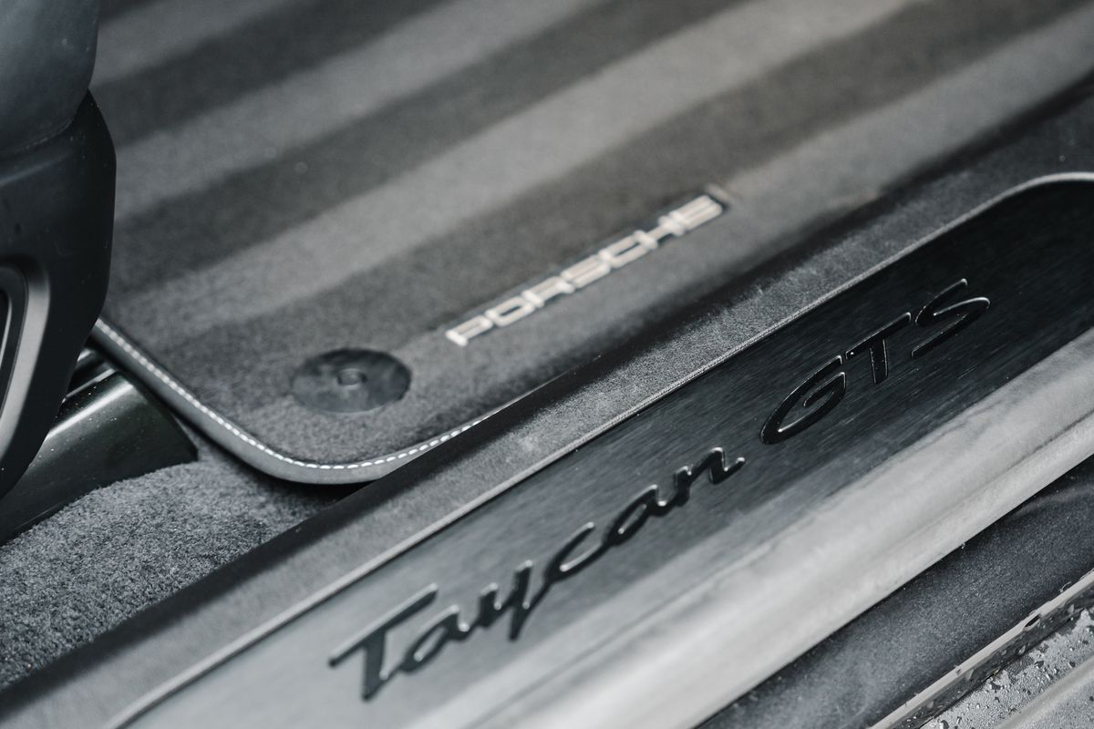 Porsche Taycan GTS Sport Turismo