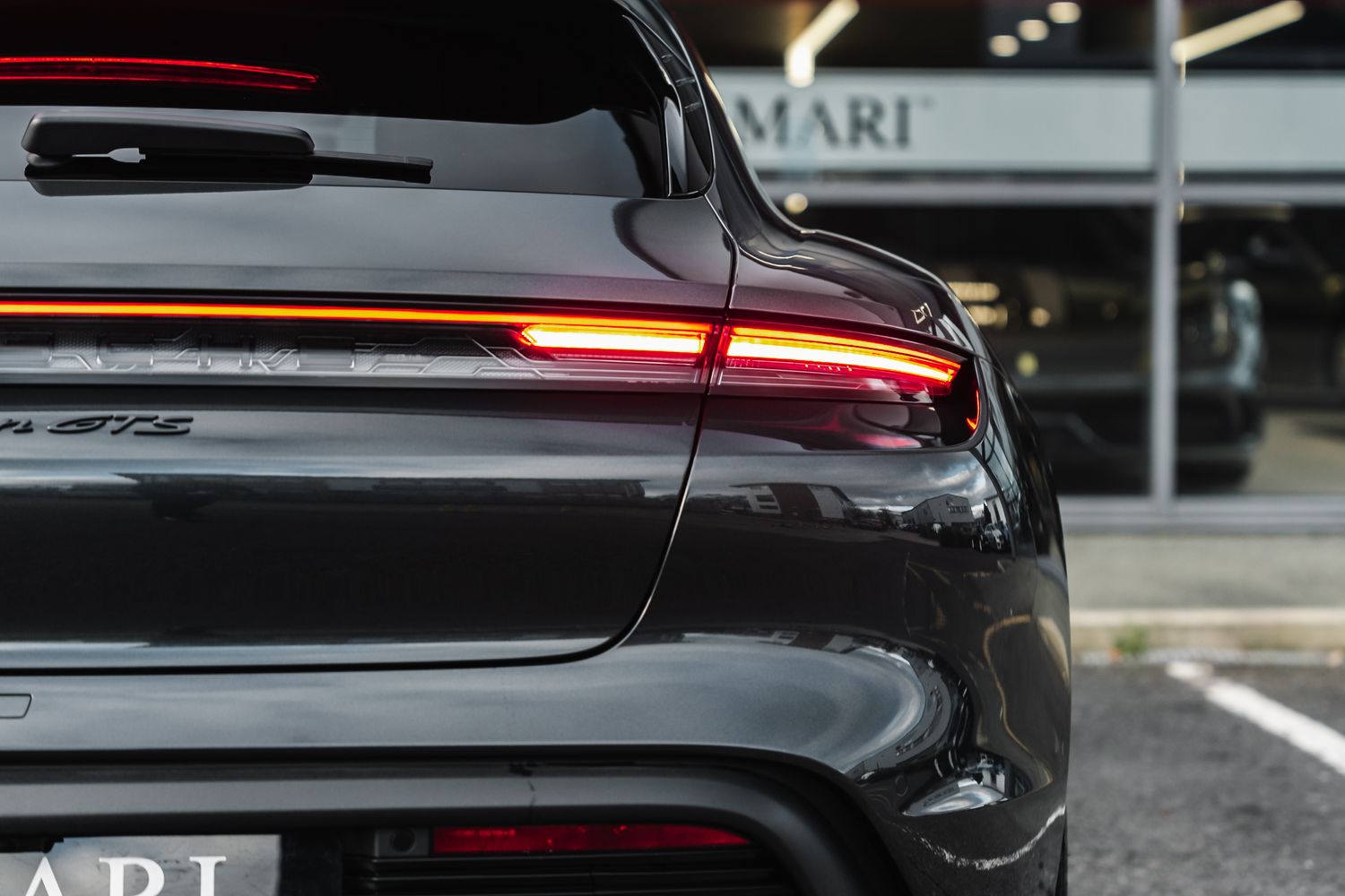 Porsche Taycan GTS Sport Turismo