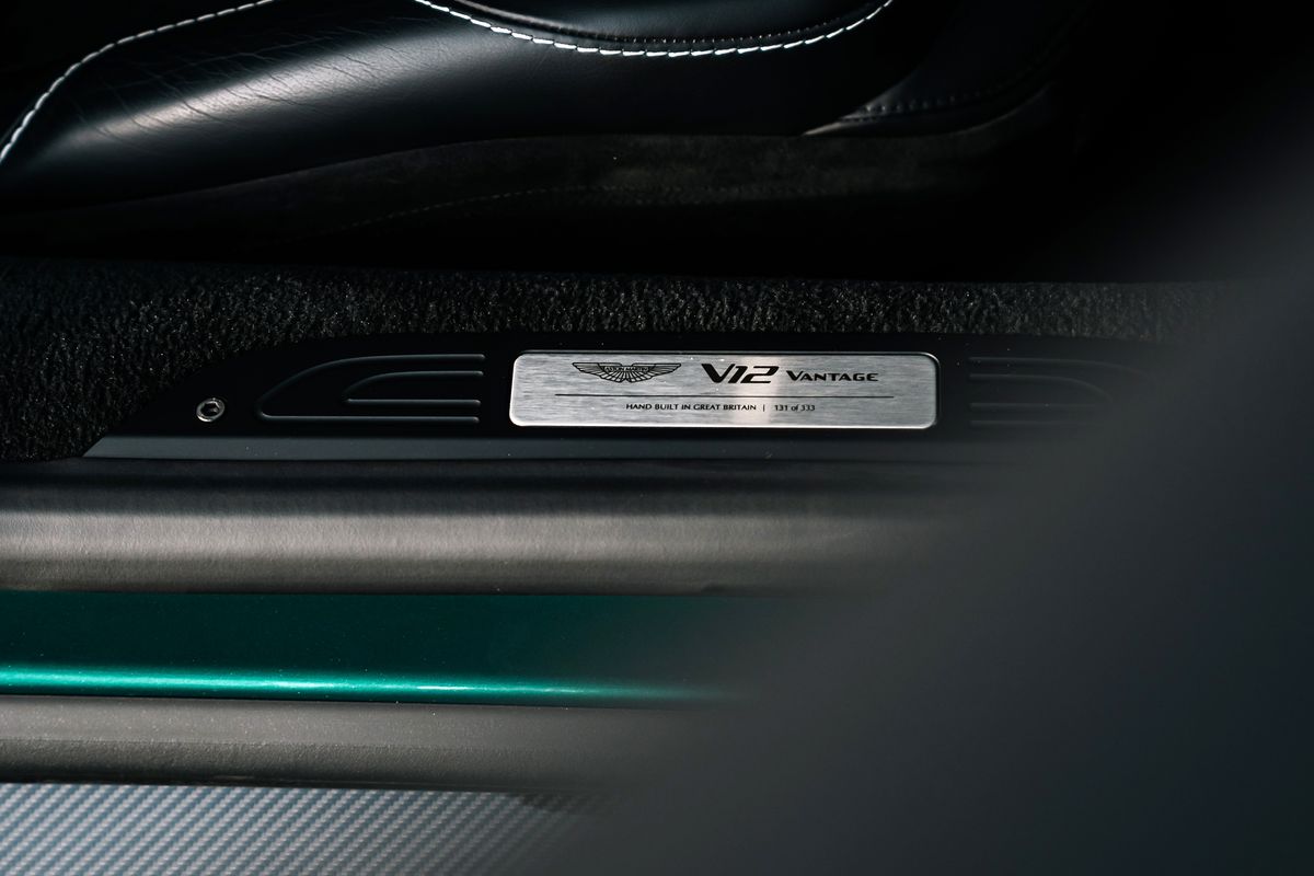 Aston Martin Vantage V12 - 131 of 333