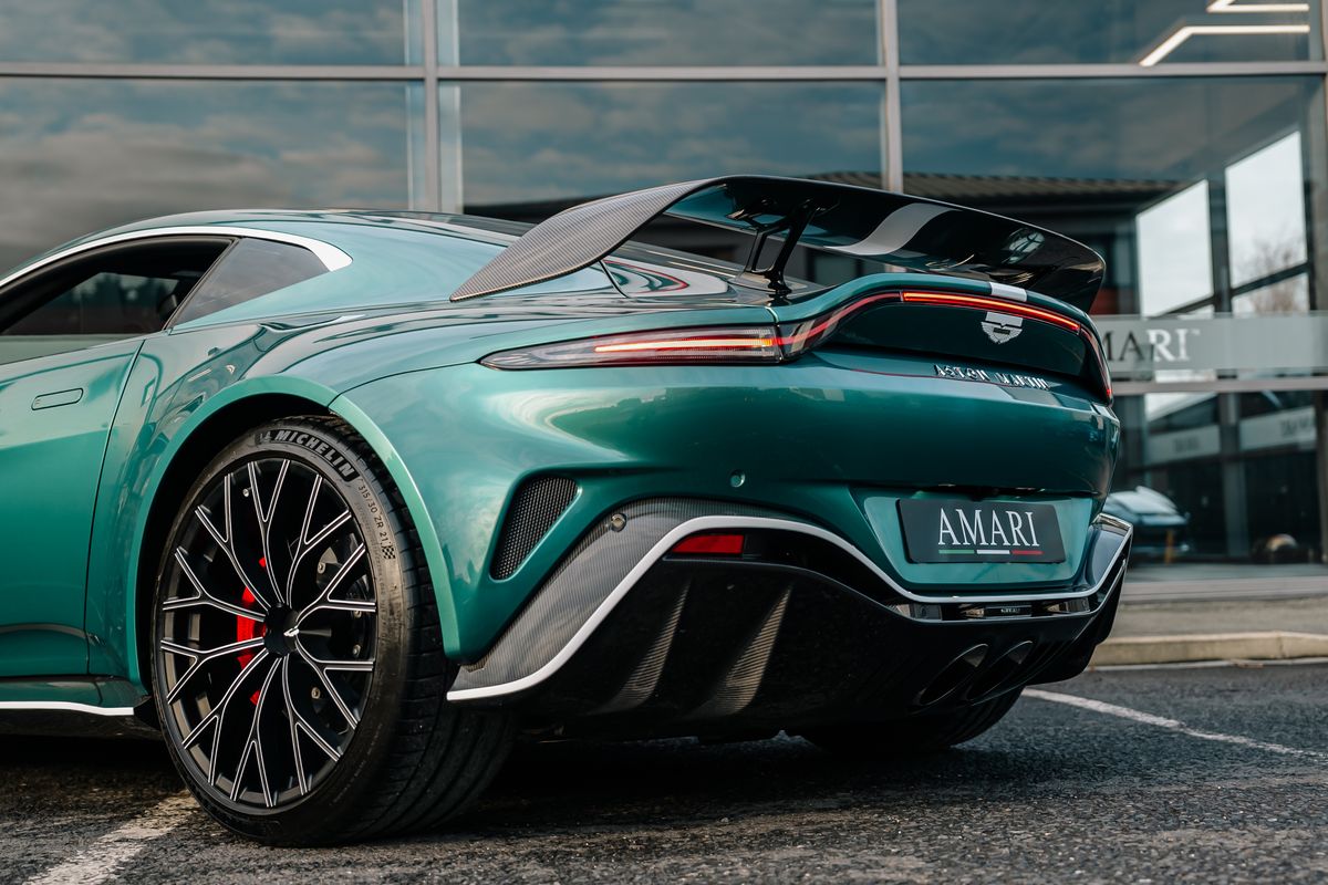 Aston Martin Vantage V12 - 131 of 333