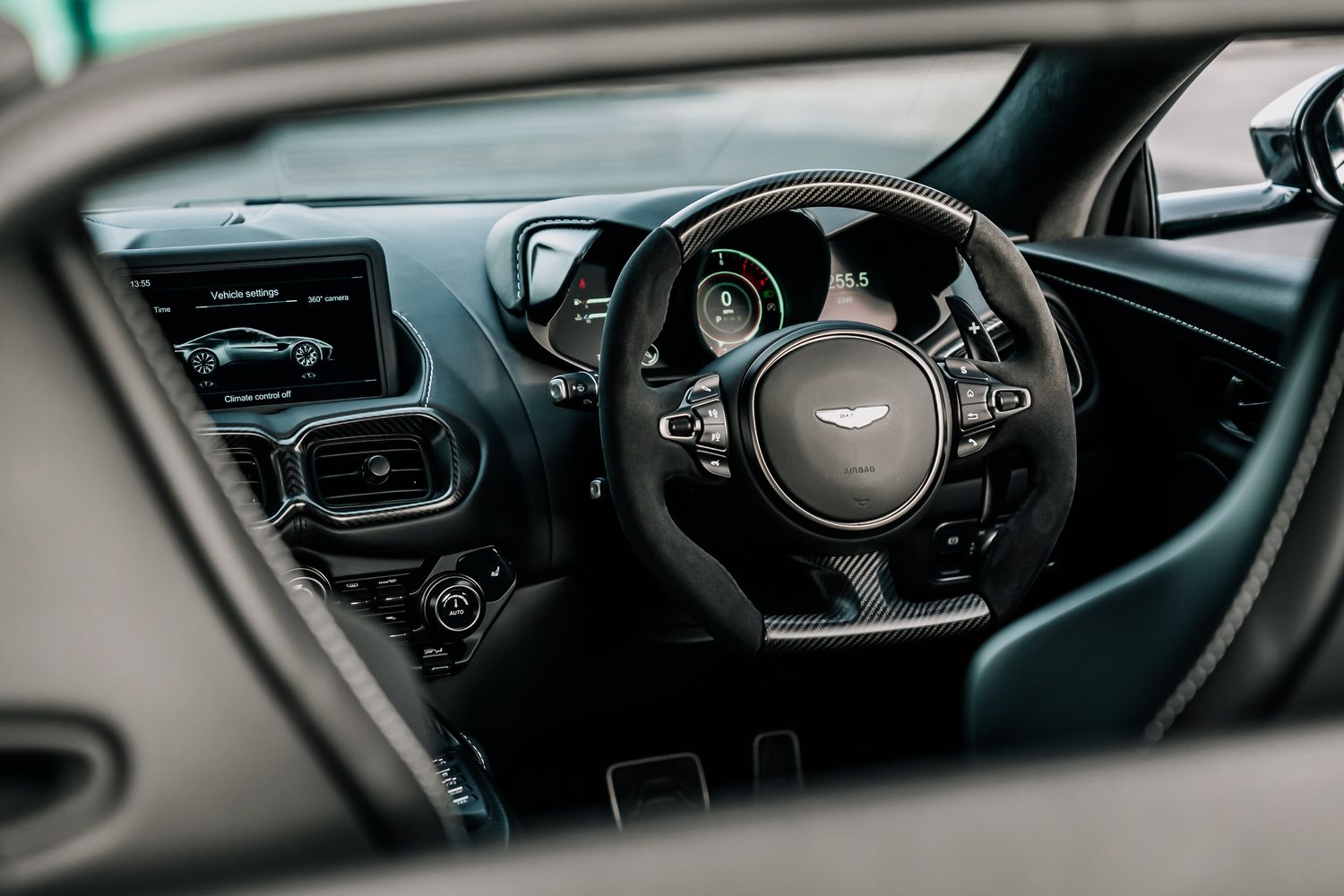 Aston Martin Vantage V12 - 131 of 333