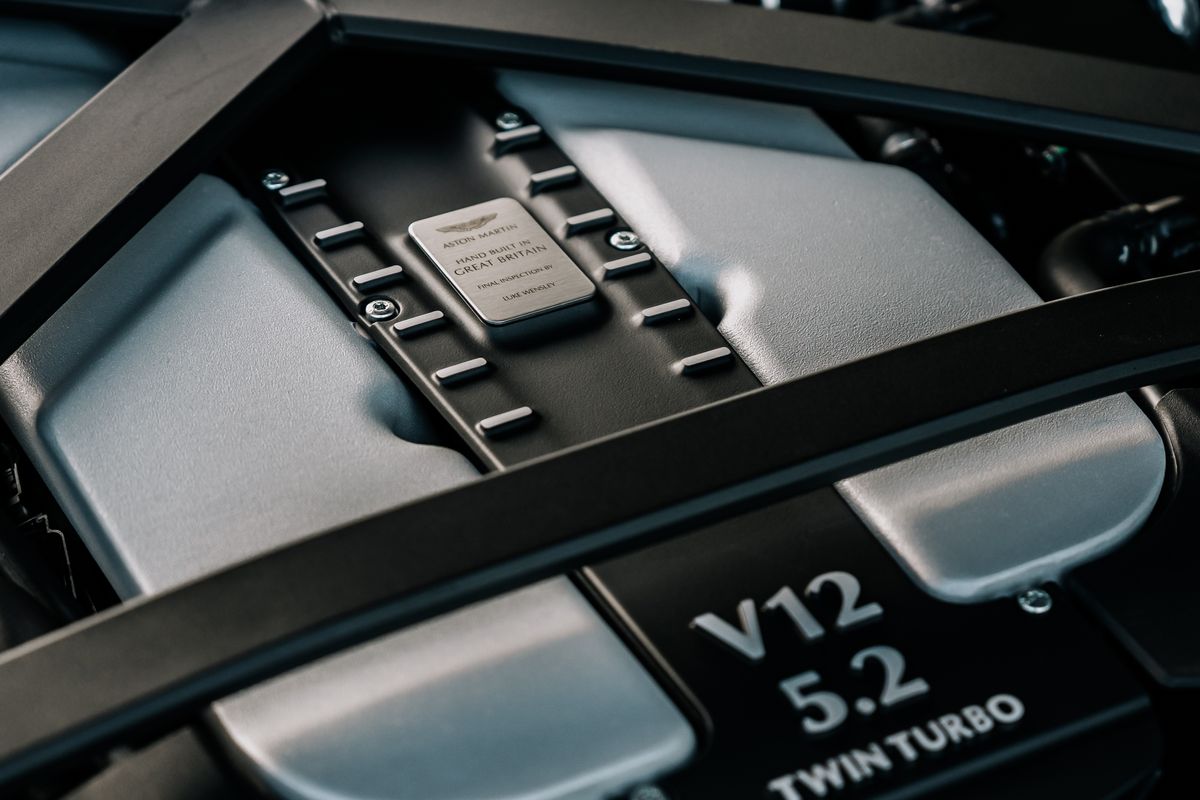 Aston Martin Vantage V12 - 131 of 333