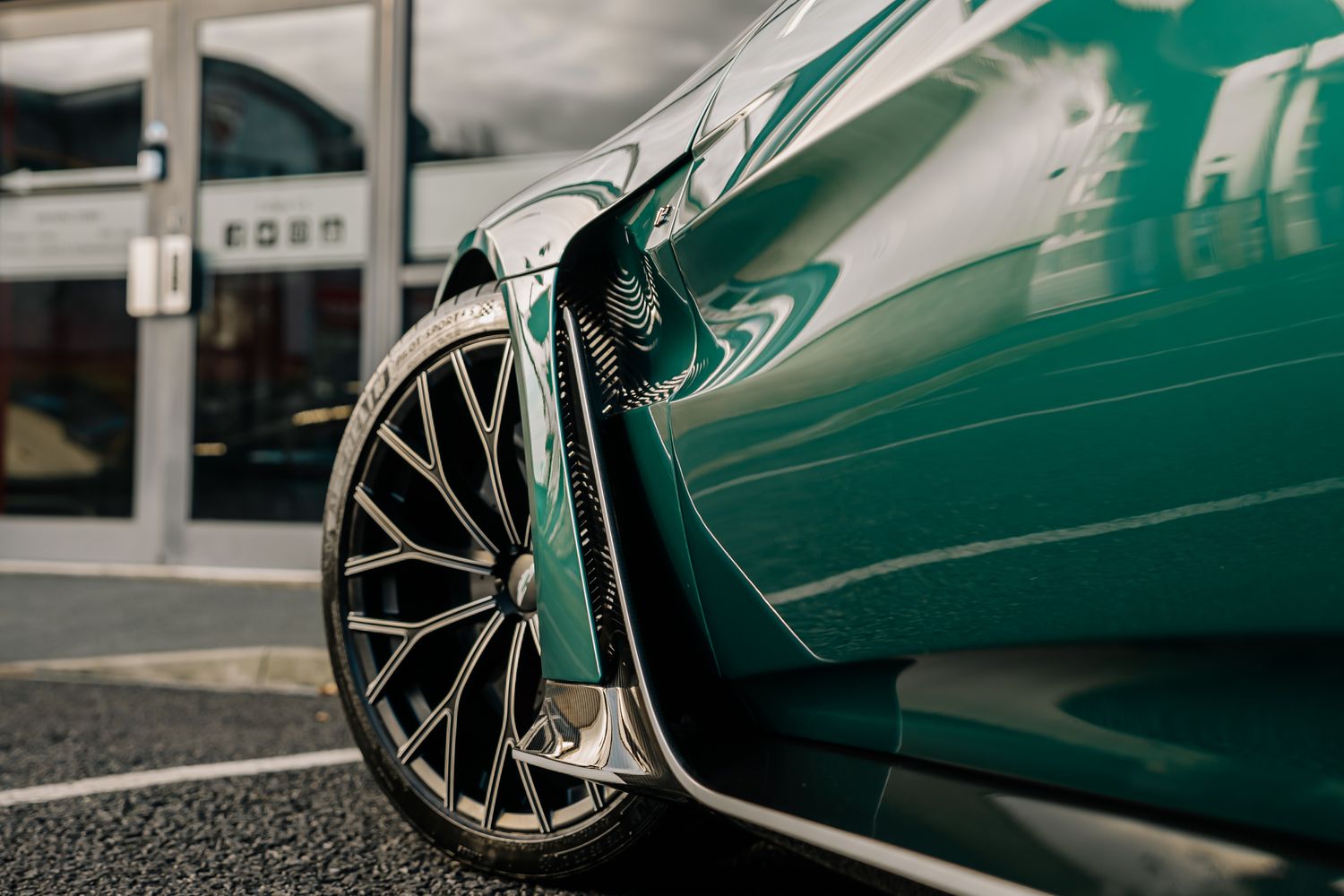 Aston Martin Vantage V12 - 131 of 333