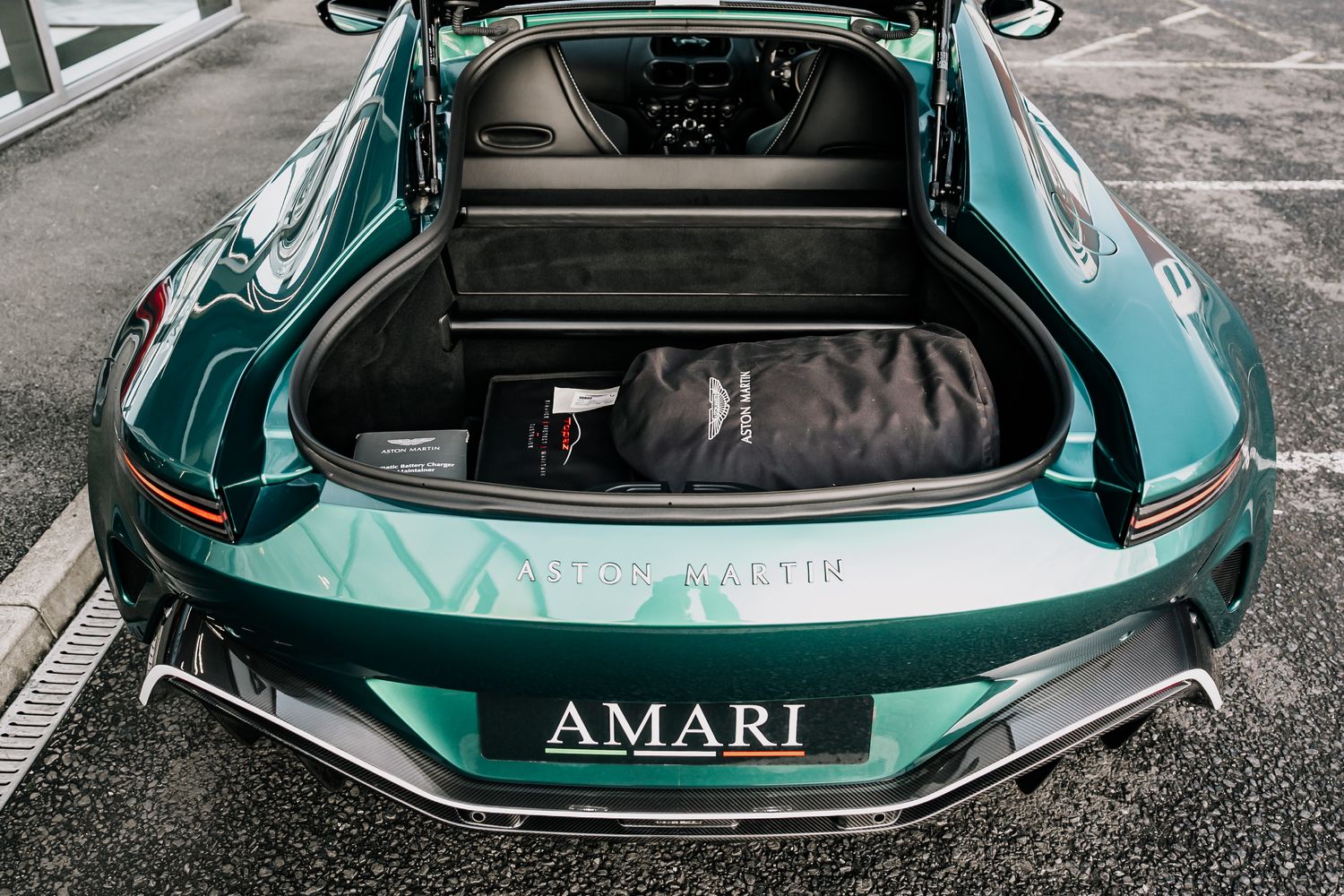 Aston Martin Vantage V12 - 131 of 333