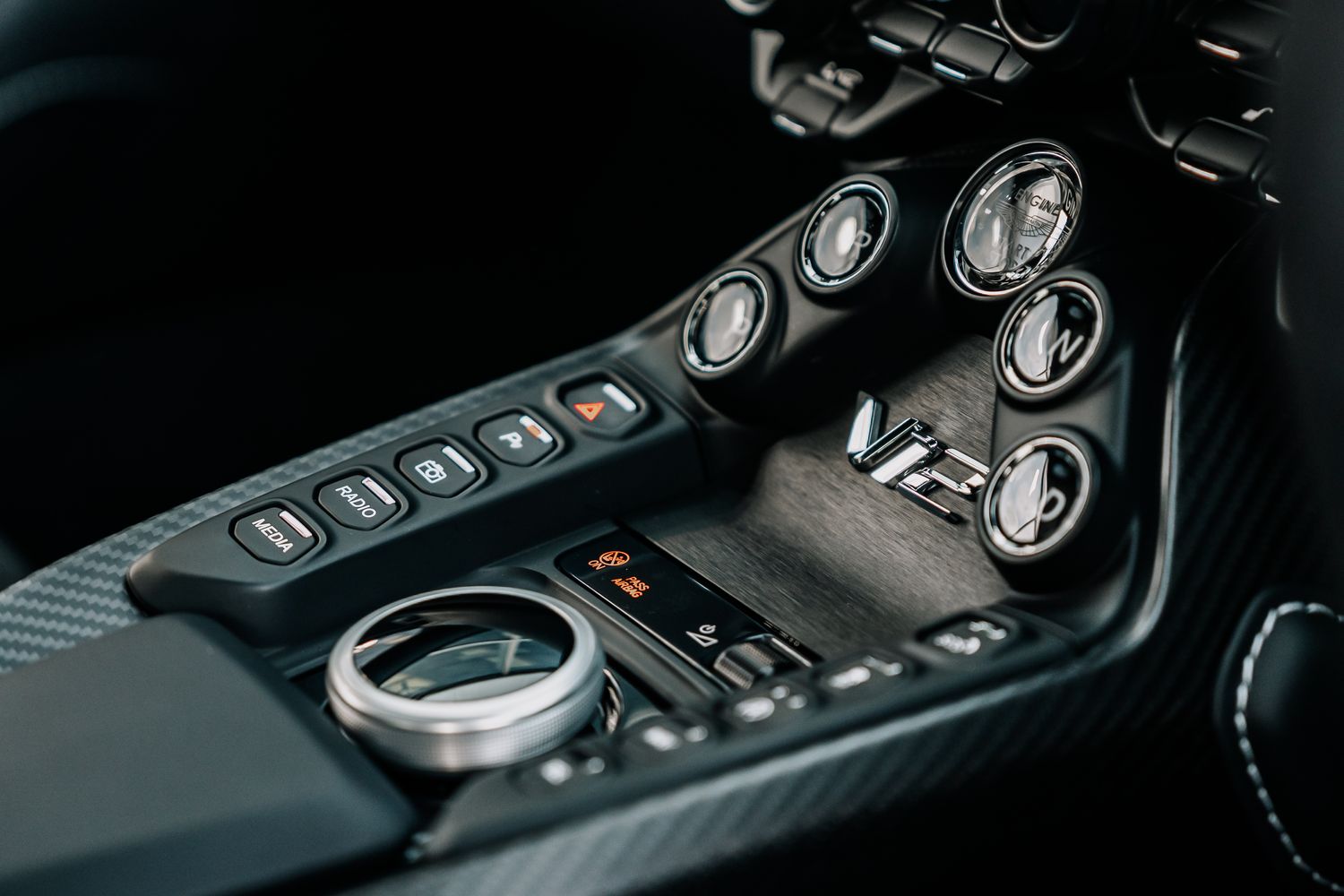 Aston Martin Vantage V12 - 131 of 333