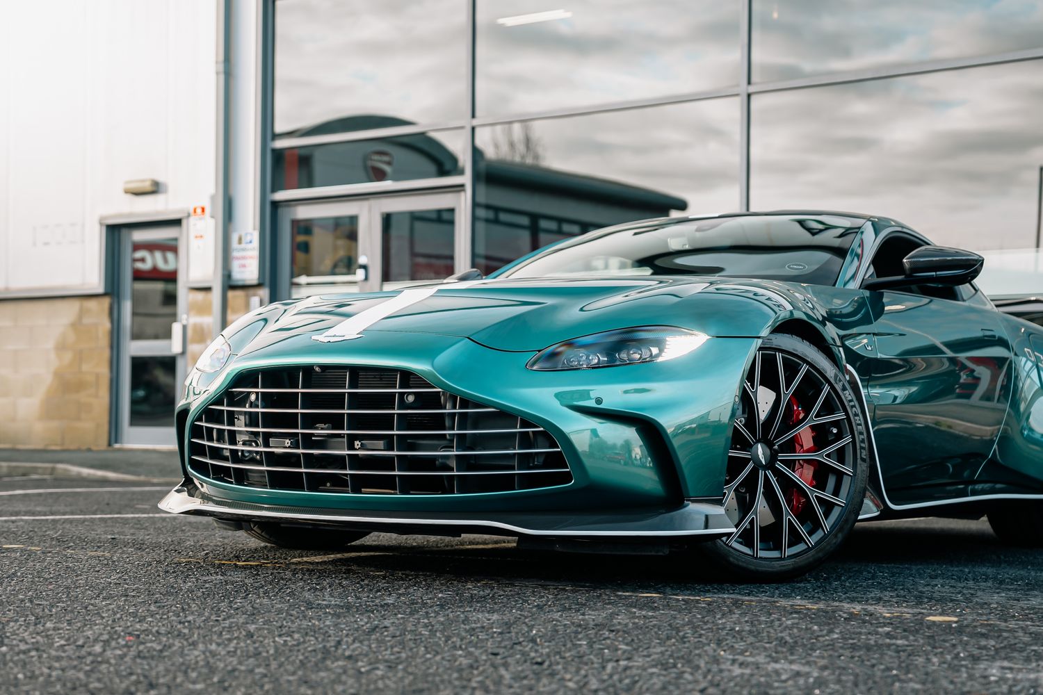 Aston Martin Vantage V12 - 131 of 333