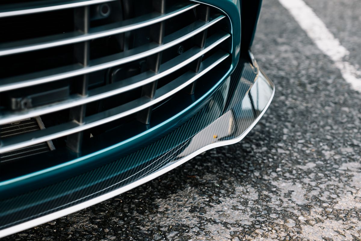 Aston Martin Vantage V12 - 131 of 333