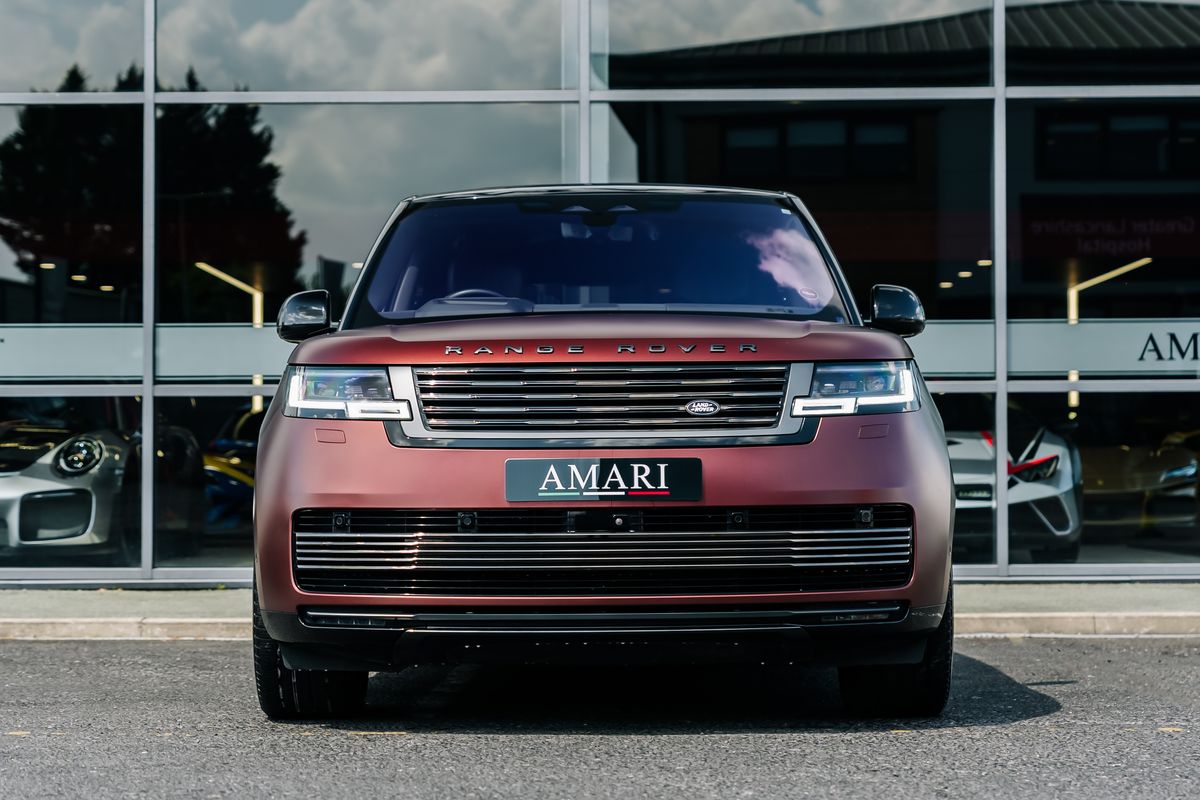 Land Rover Range Rover SV 4.4 P530