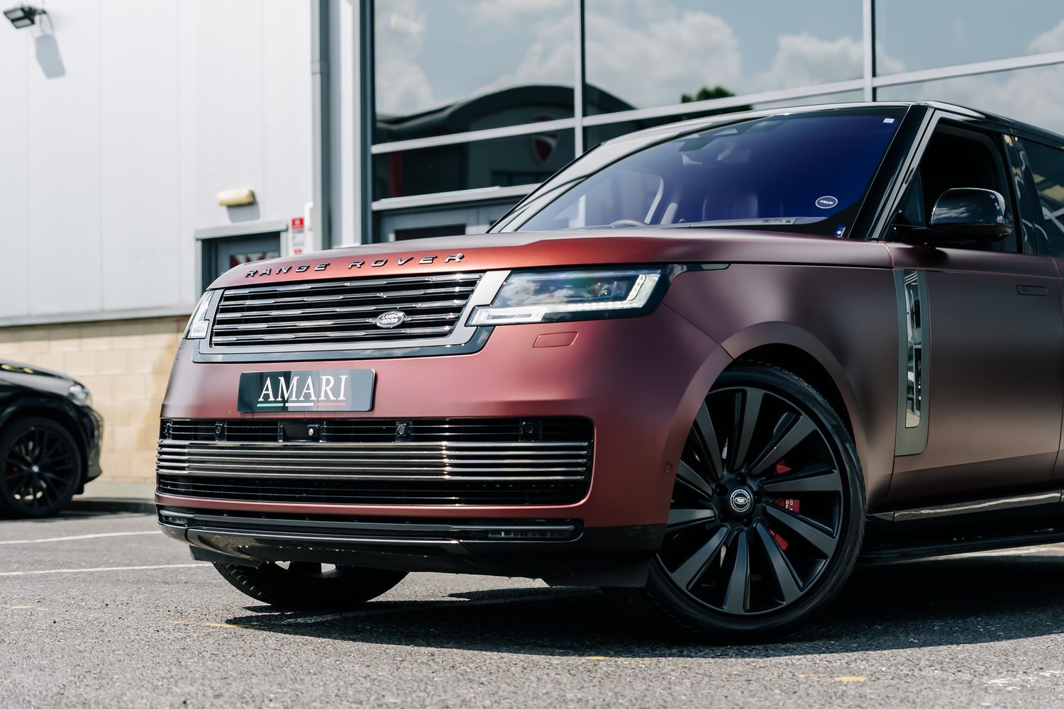 Land Rover Range Rover SV 4.4 P530