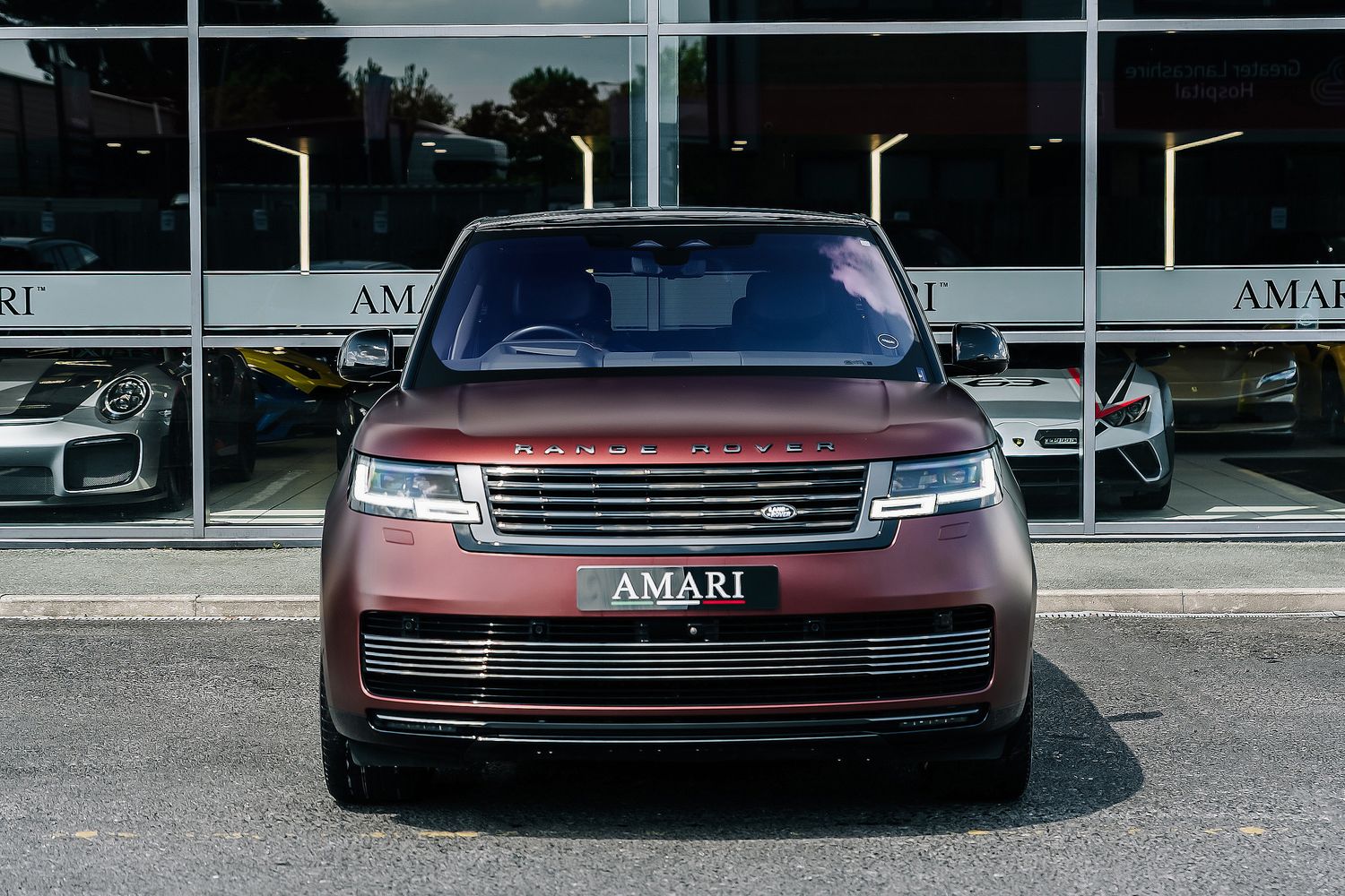 Land Rover Range Rover SV 4.4 P530