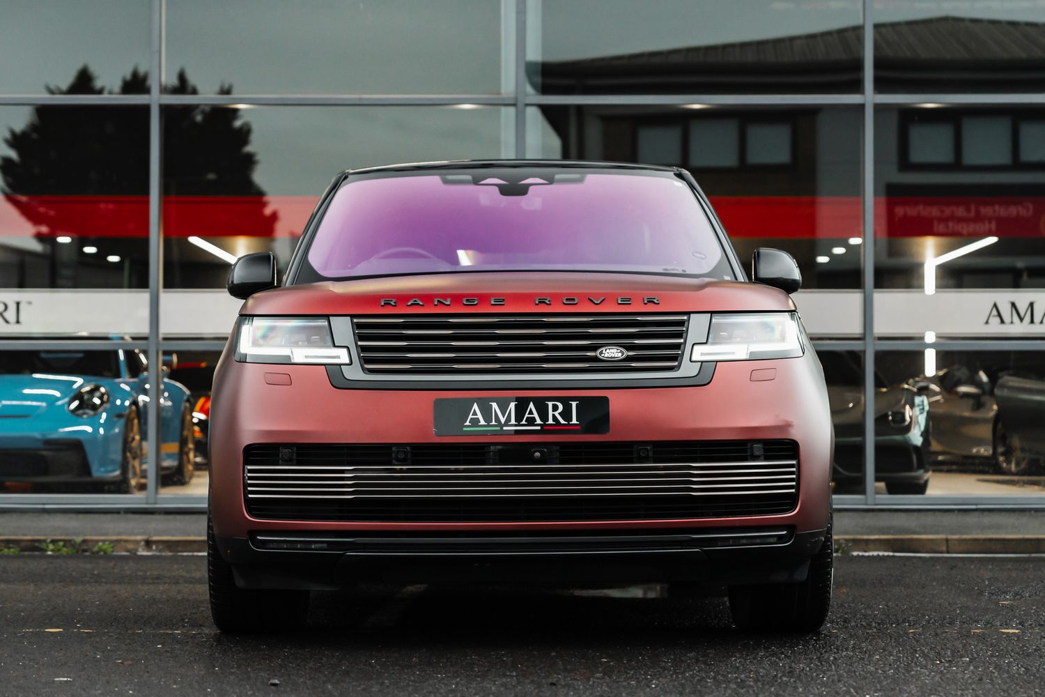Land Rover Range Rover SV 4.4 P530