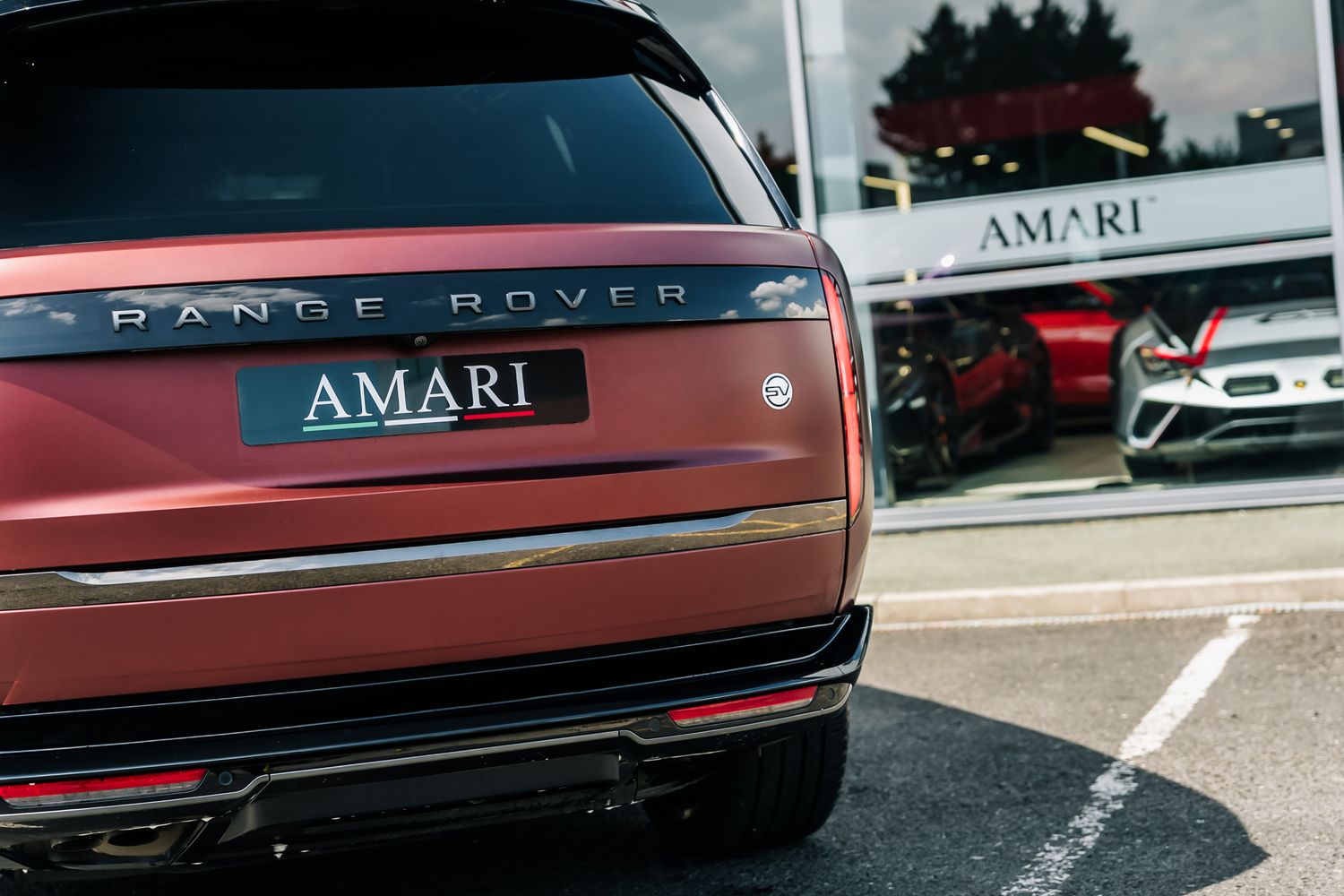 Land Rover Range Rover SV 4.4 P530