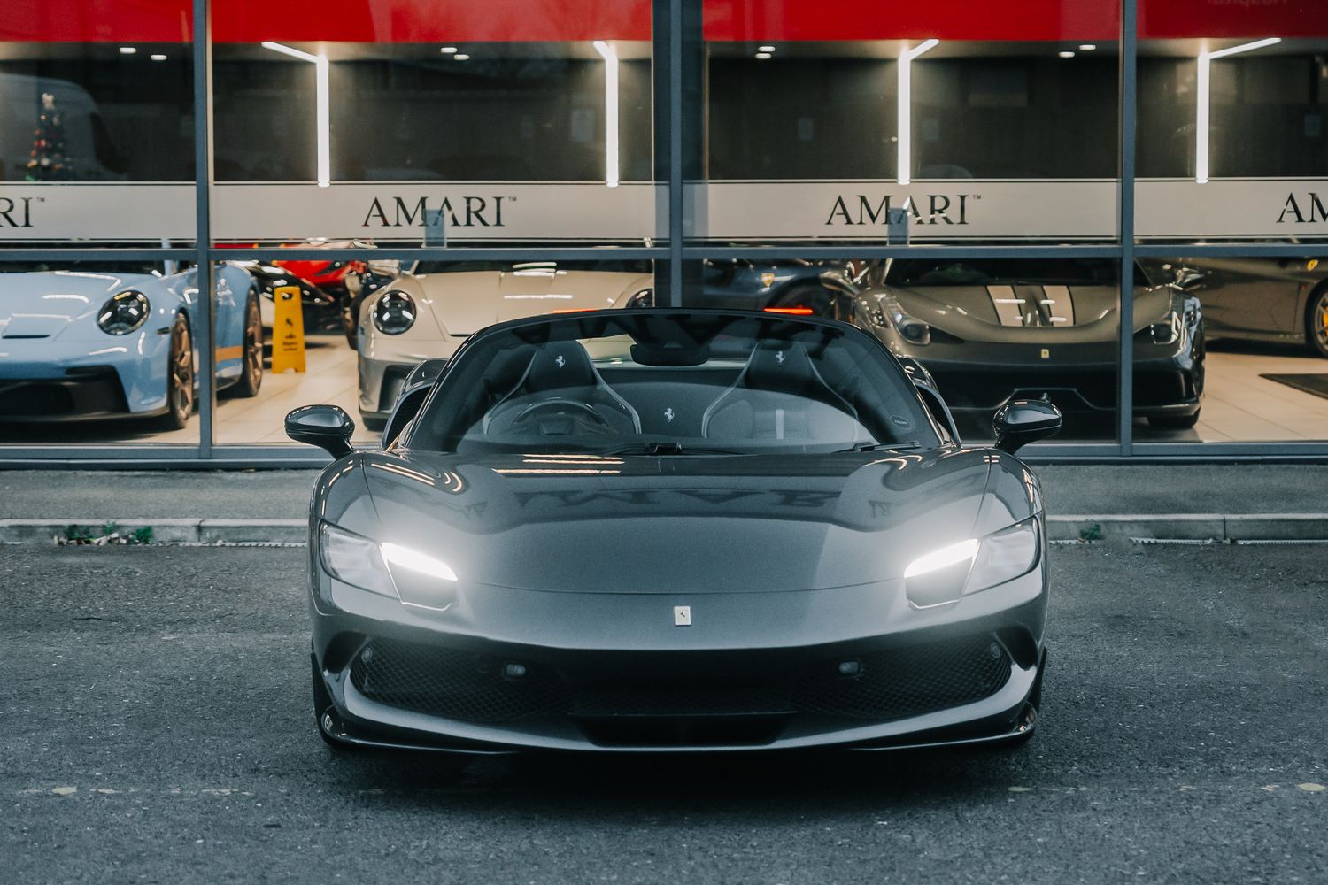 Ferrari 296 GTS