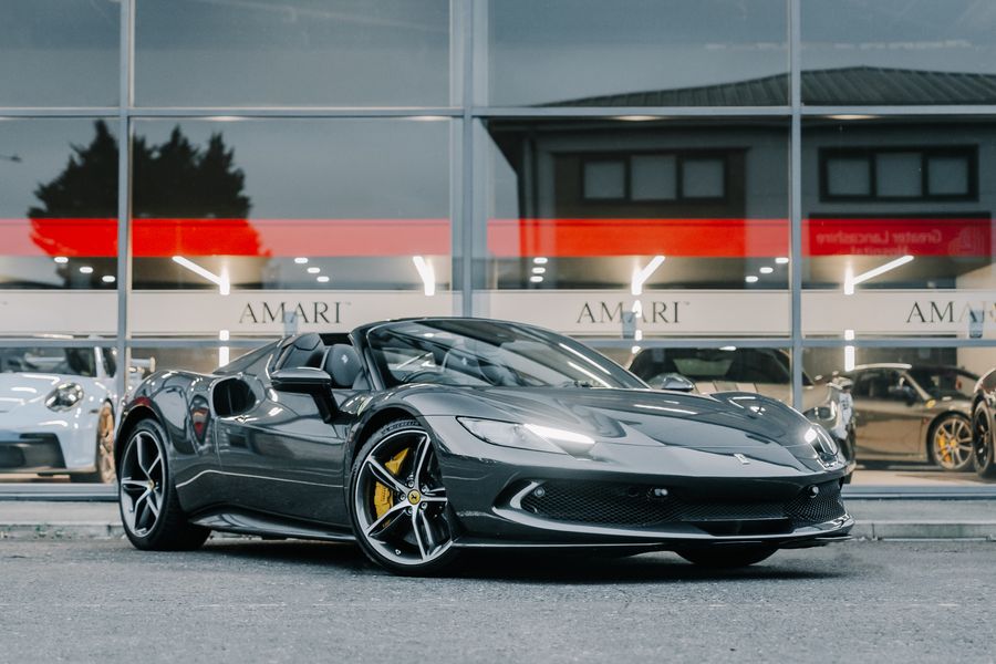 2023 Ferrari 296 GTS