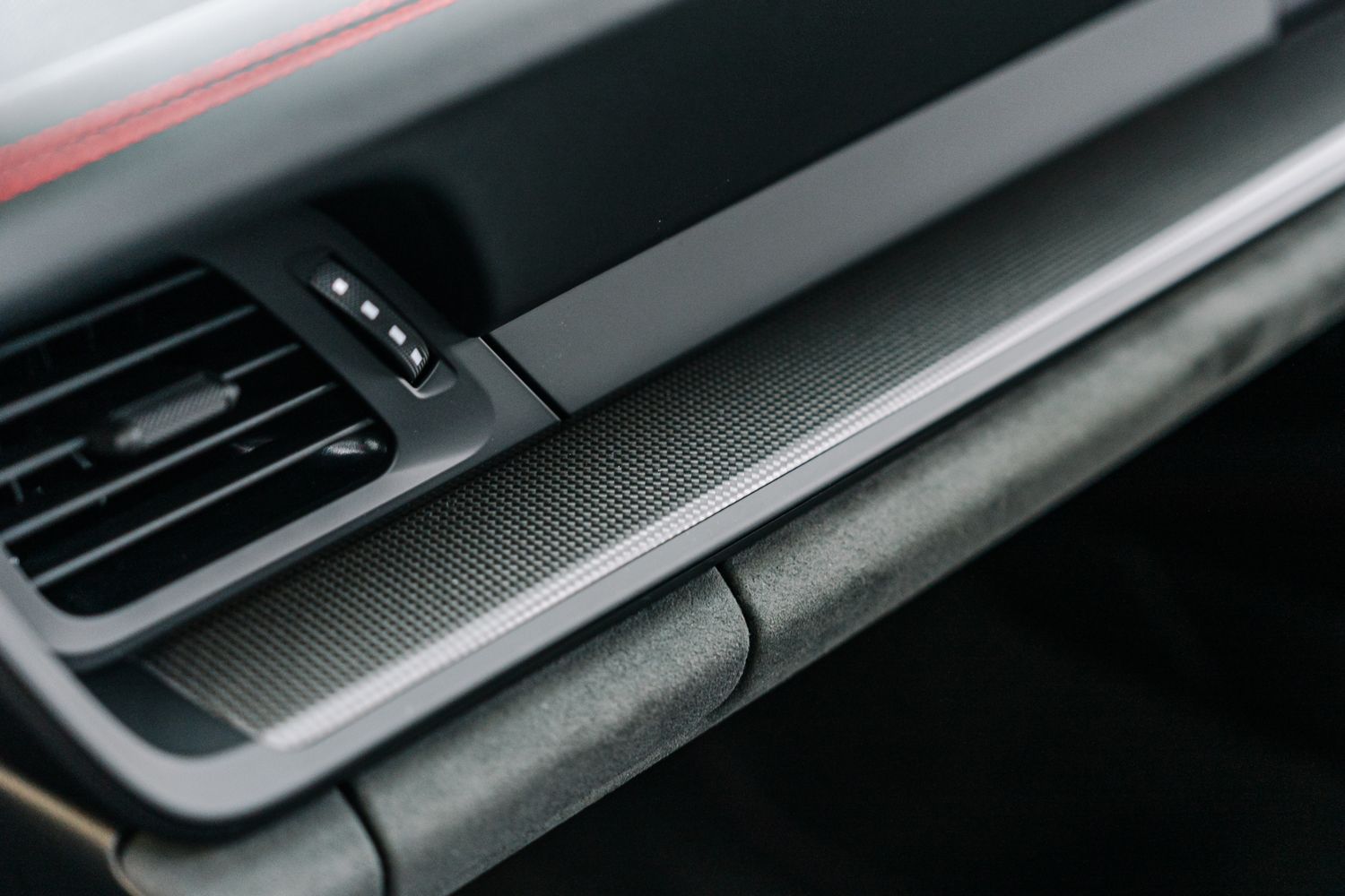 Porsche 911 992.2 Carrera 4 GTS HEV Semi-Auto