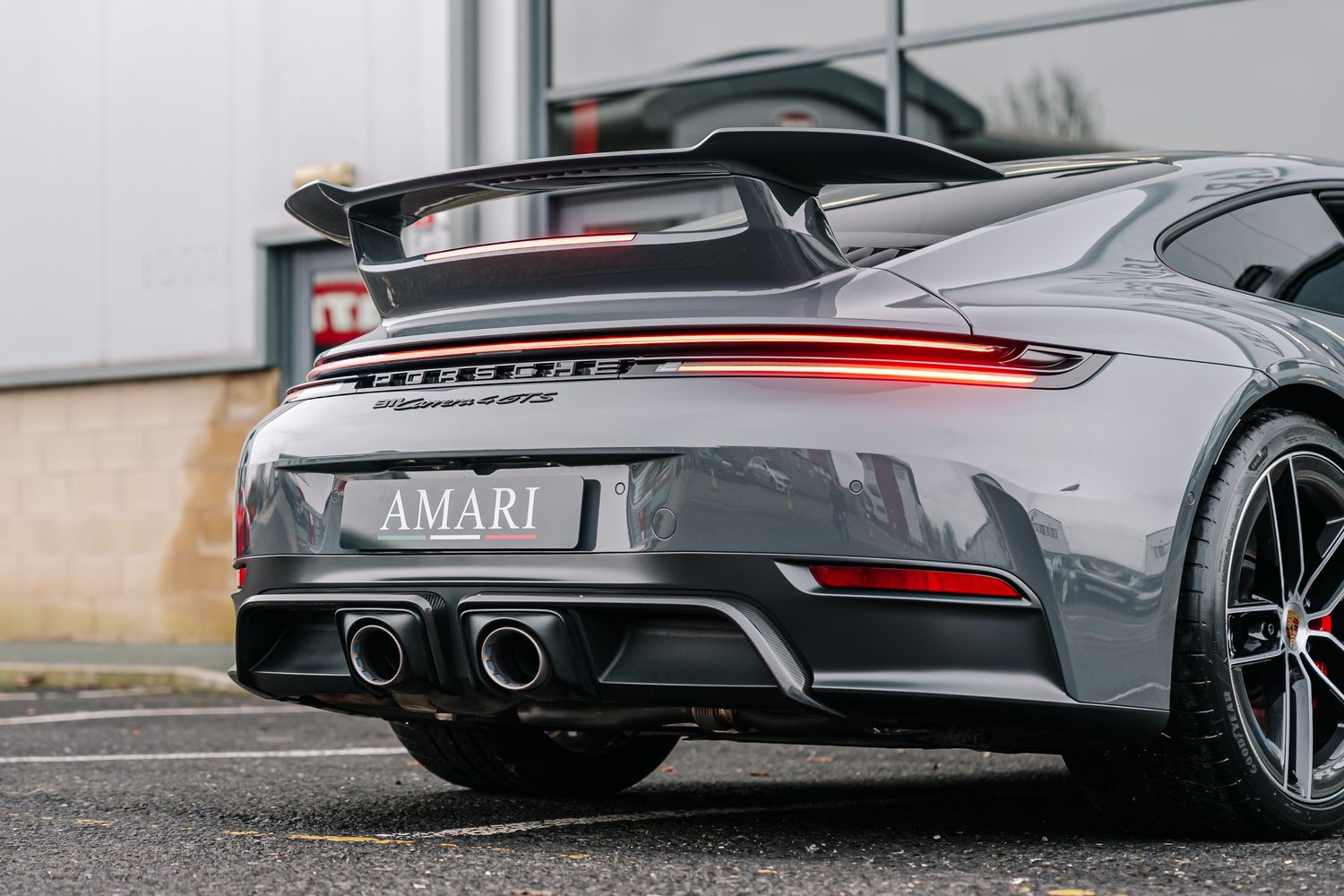 Porsche 911 992.2 Carrera 4 GTS HEV Semi-Auto