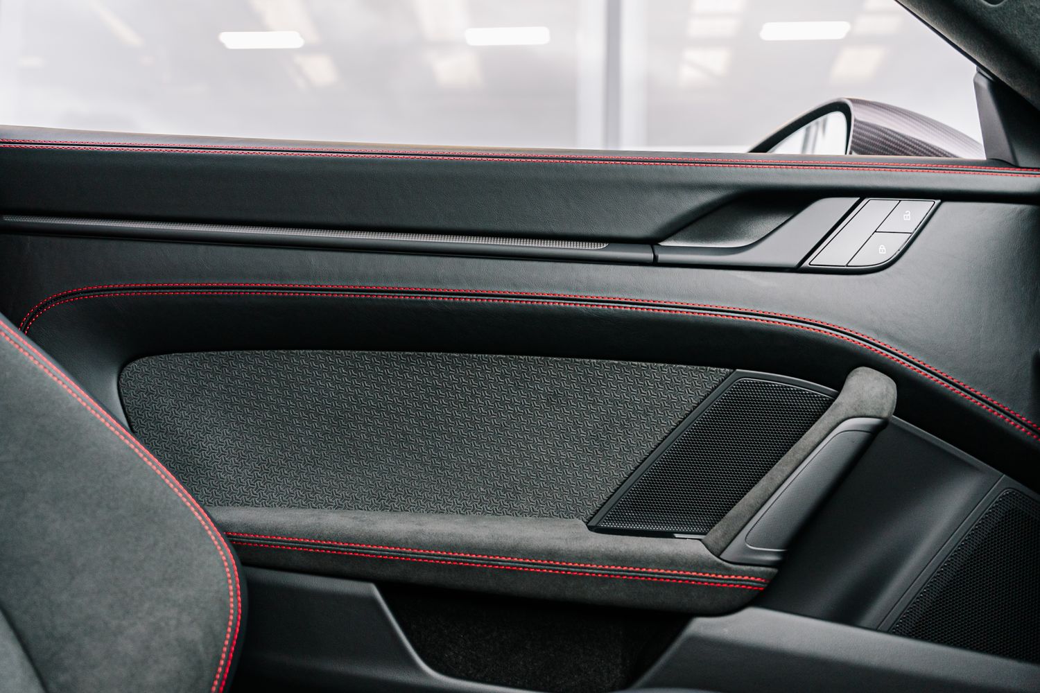 Porsche 911 992.2 Carrera 4 GTS HEV Semi-Auto