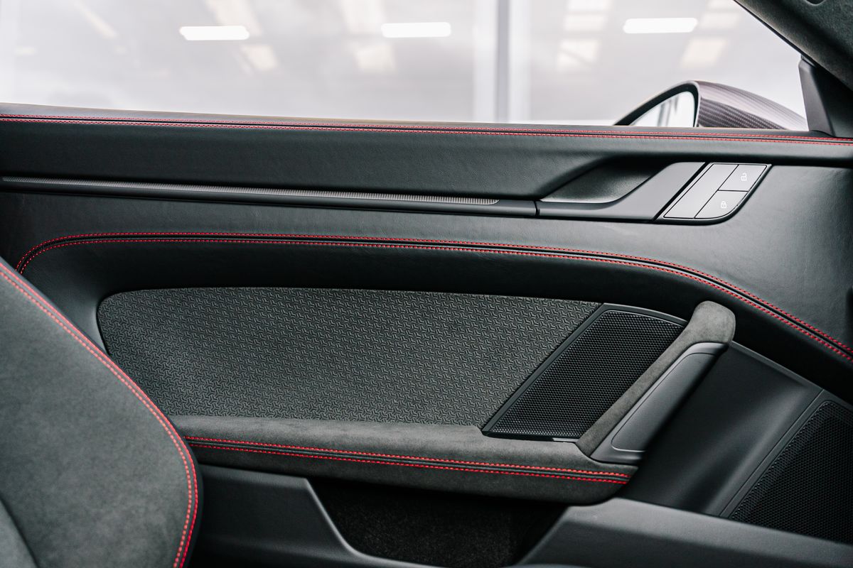Porsche 911 992.2 Carrera 4 GTS HEV Semi-Auto