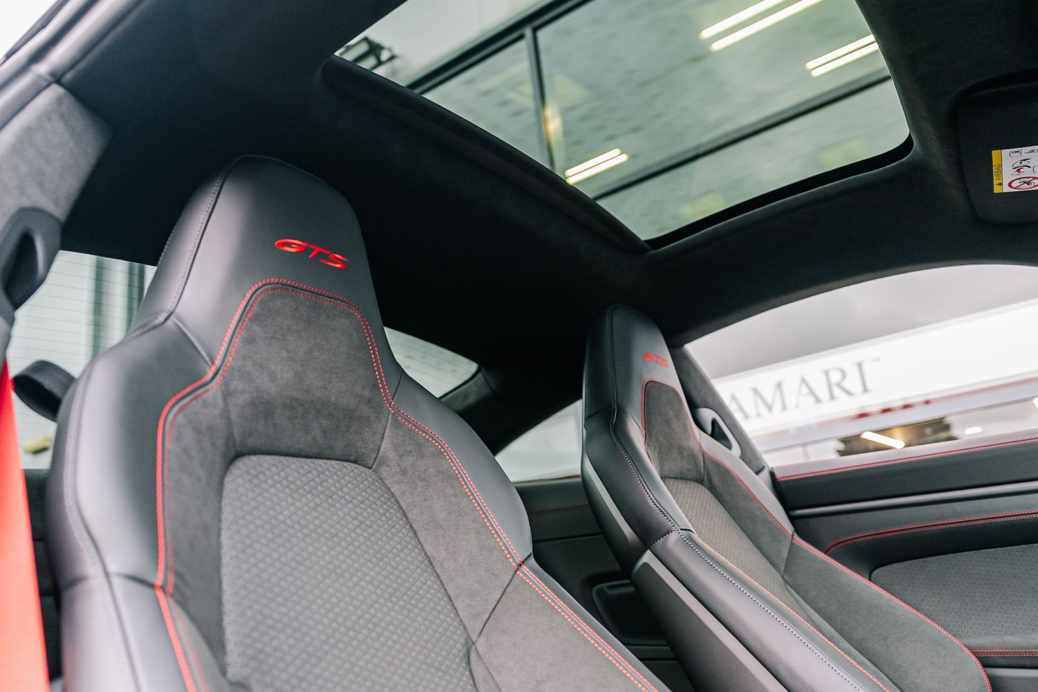 Porsche 911 992.2 Carrera 4 GTS HEV Semi-Auto