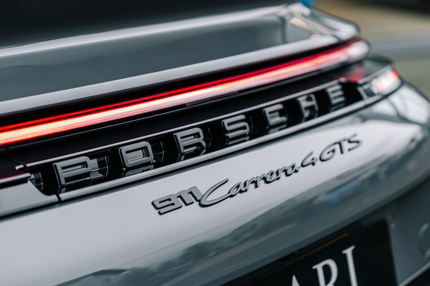 Porsche 911 992.2 Carrera 4 GTS HEV Semi-Auto